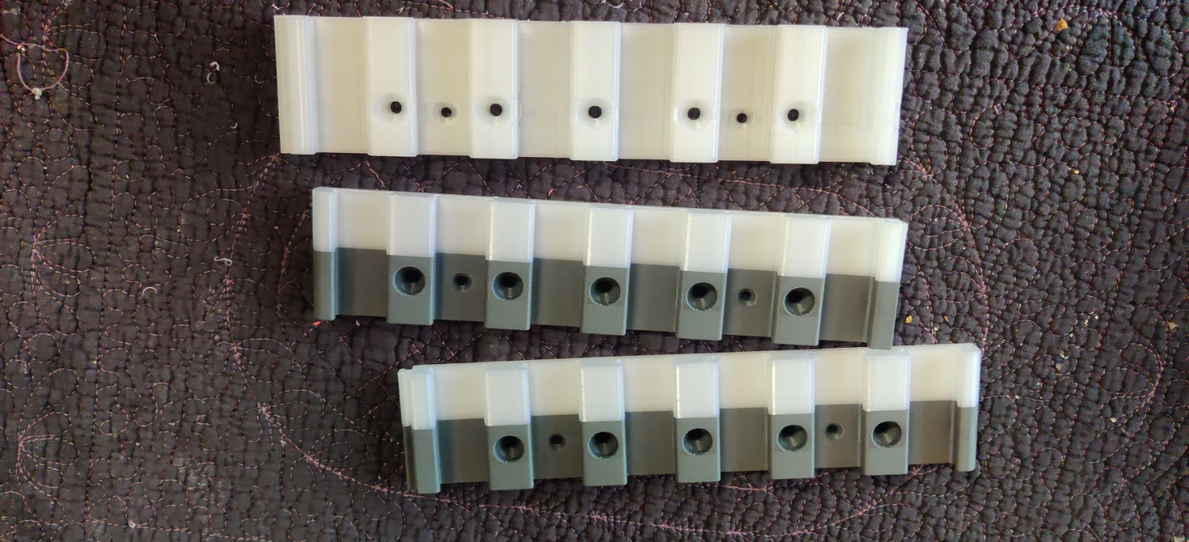 Middle rail for kitchen door organizer (added mounting options) - photo 3