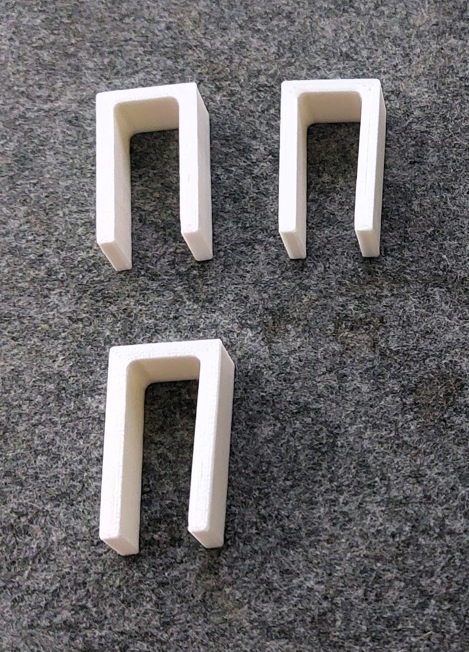 Clamp for belt to prevent unwinding - photo 2