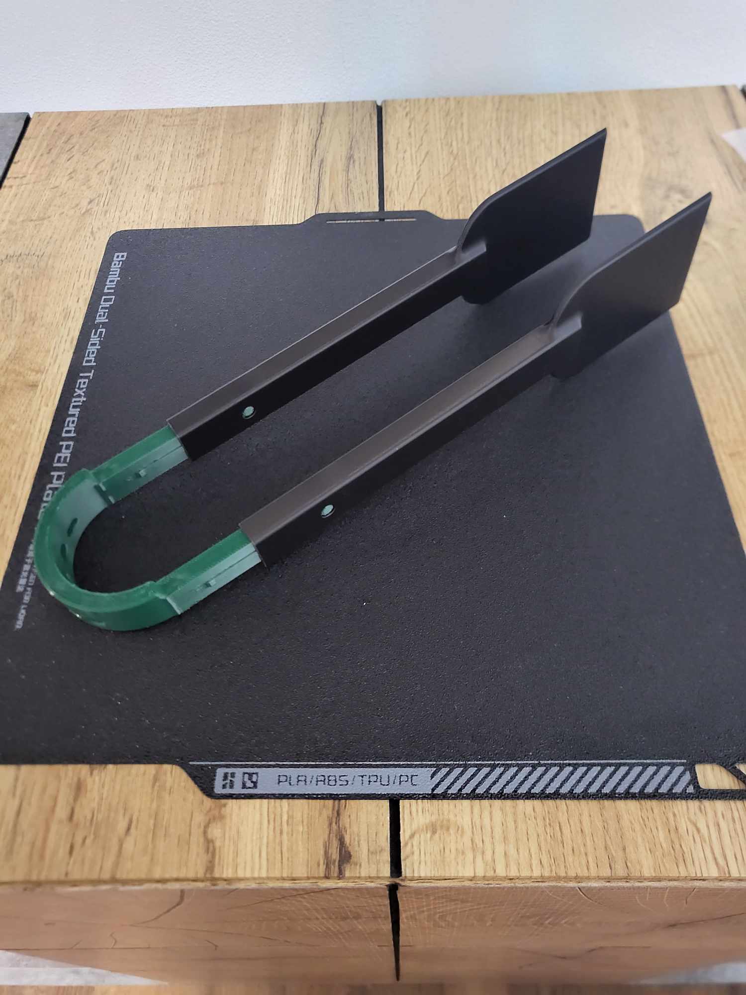Kitchen tongs - kuchyňské kleště