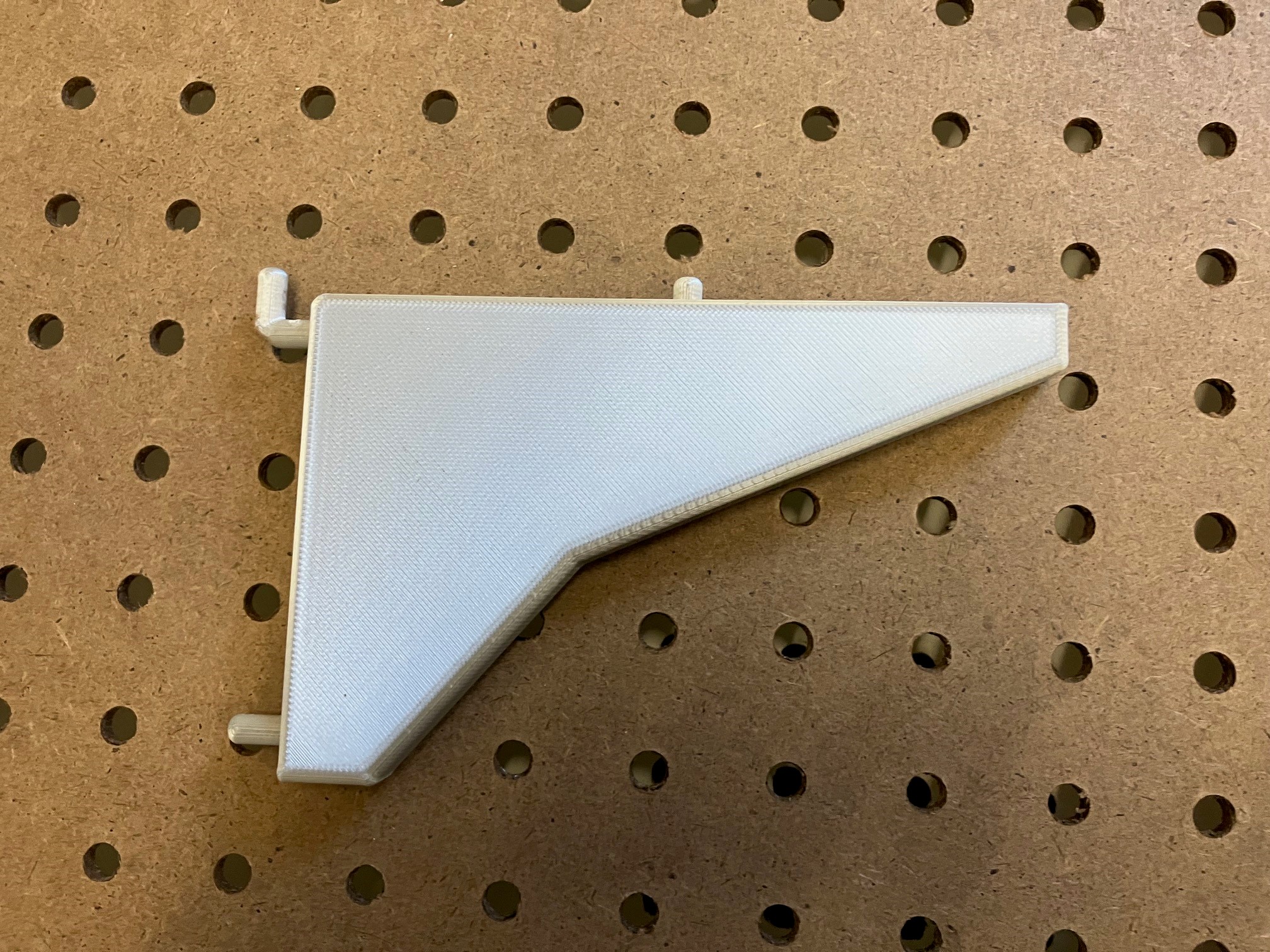 pegboard shelf bracket