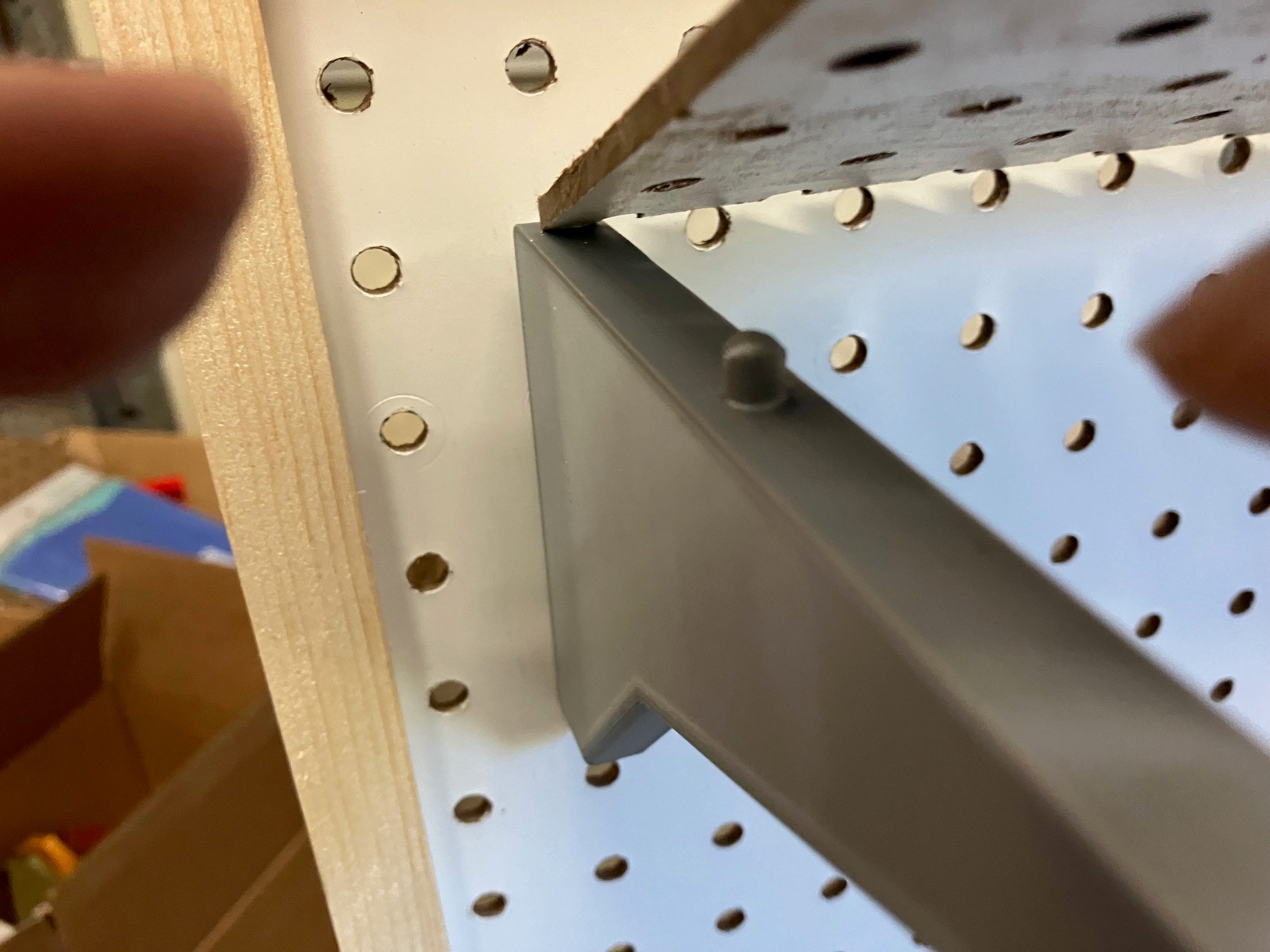 pegboard shelf bracket - photo 4