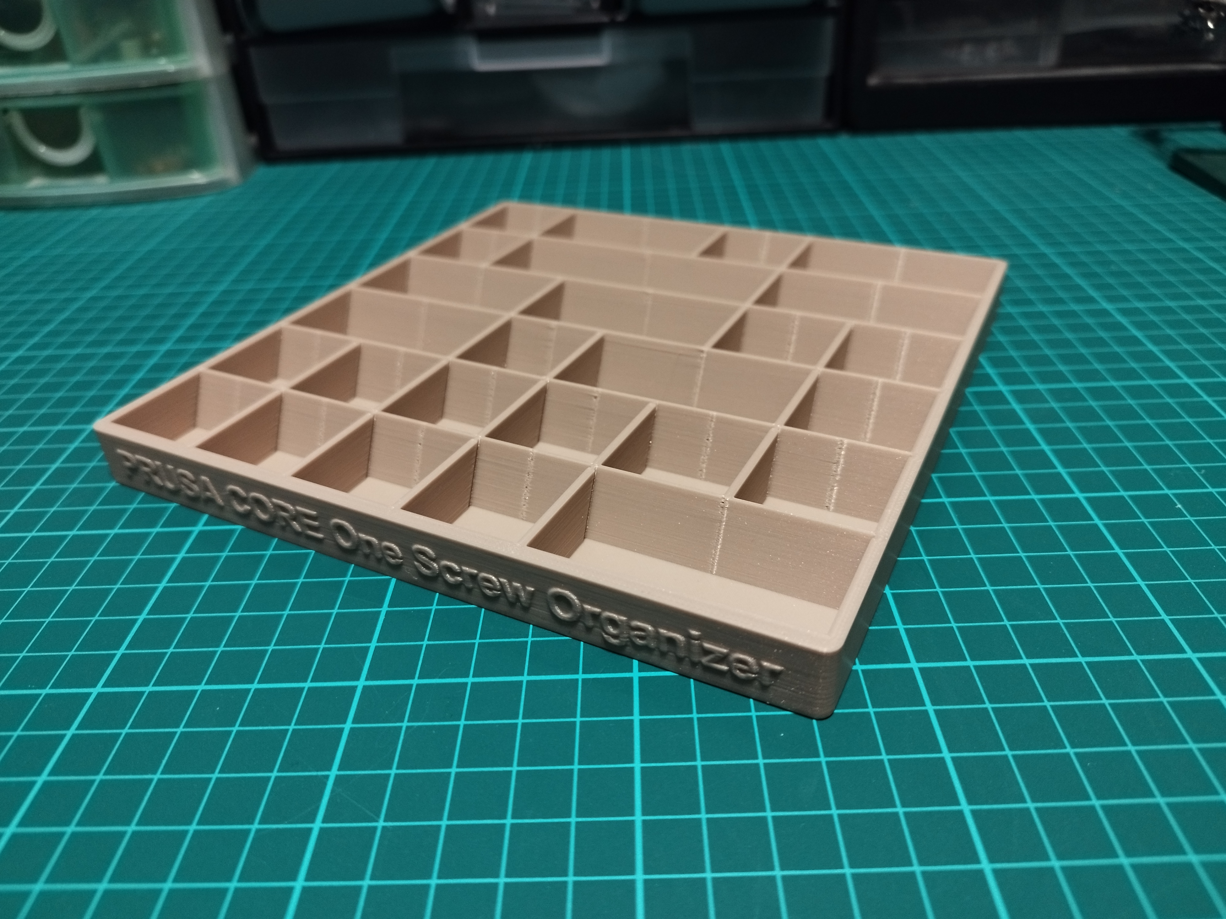 PRUSA CORE One screw organizer customizable - photo 2