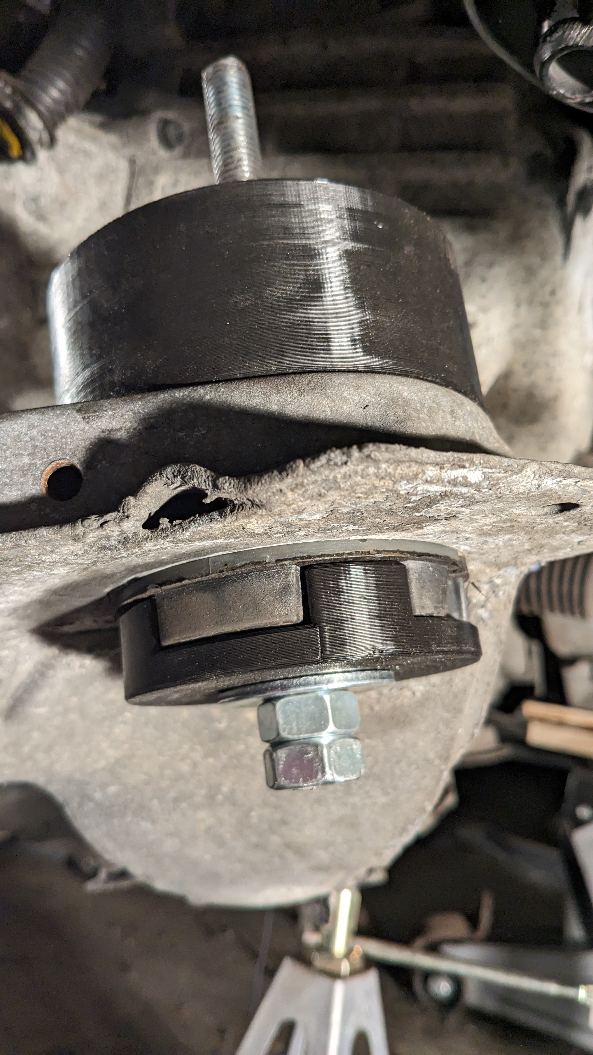 Volvo P80/P2 Subframe Bushing Tool - photo 4