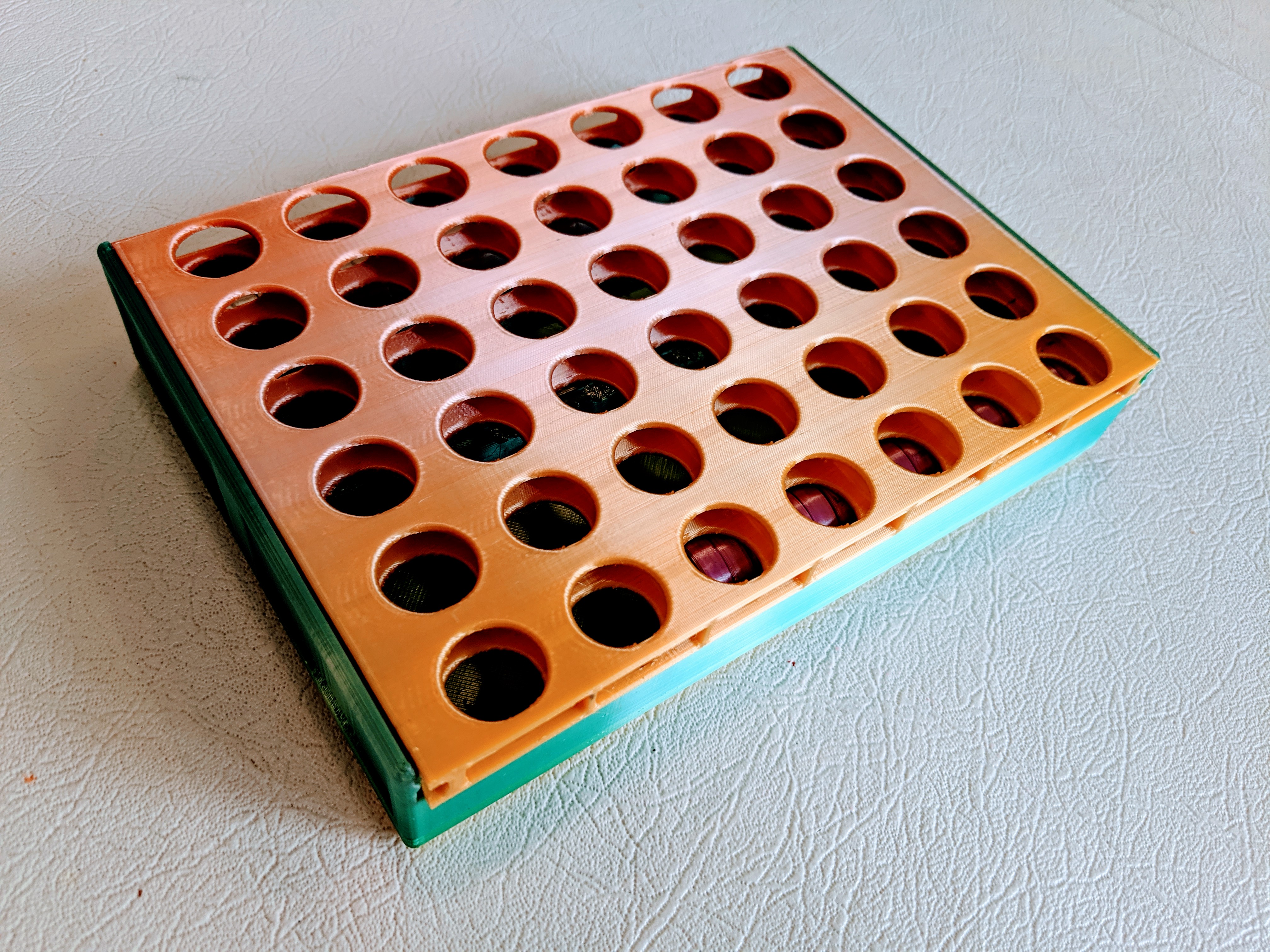 Travel 4-In-A-Row Game (Connect 4) - photo 2