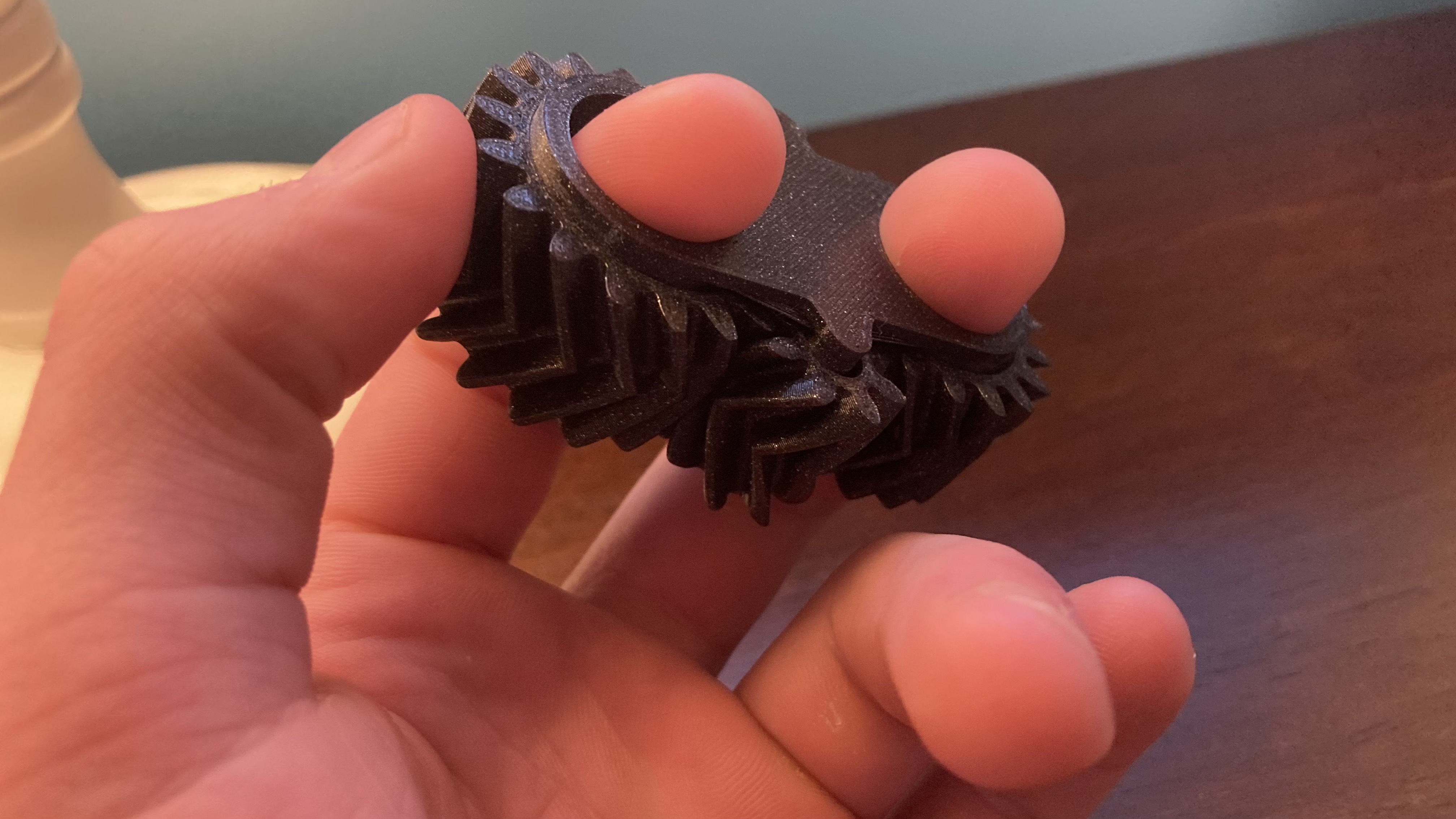 Print-in-Place Spinning Helical Gear Fidget Tortured test - photo 2