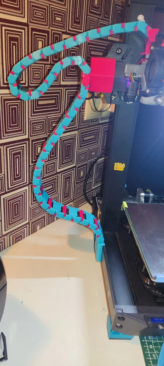 Ender 3 S1 bottom cable holder + Chain - photo 2