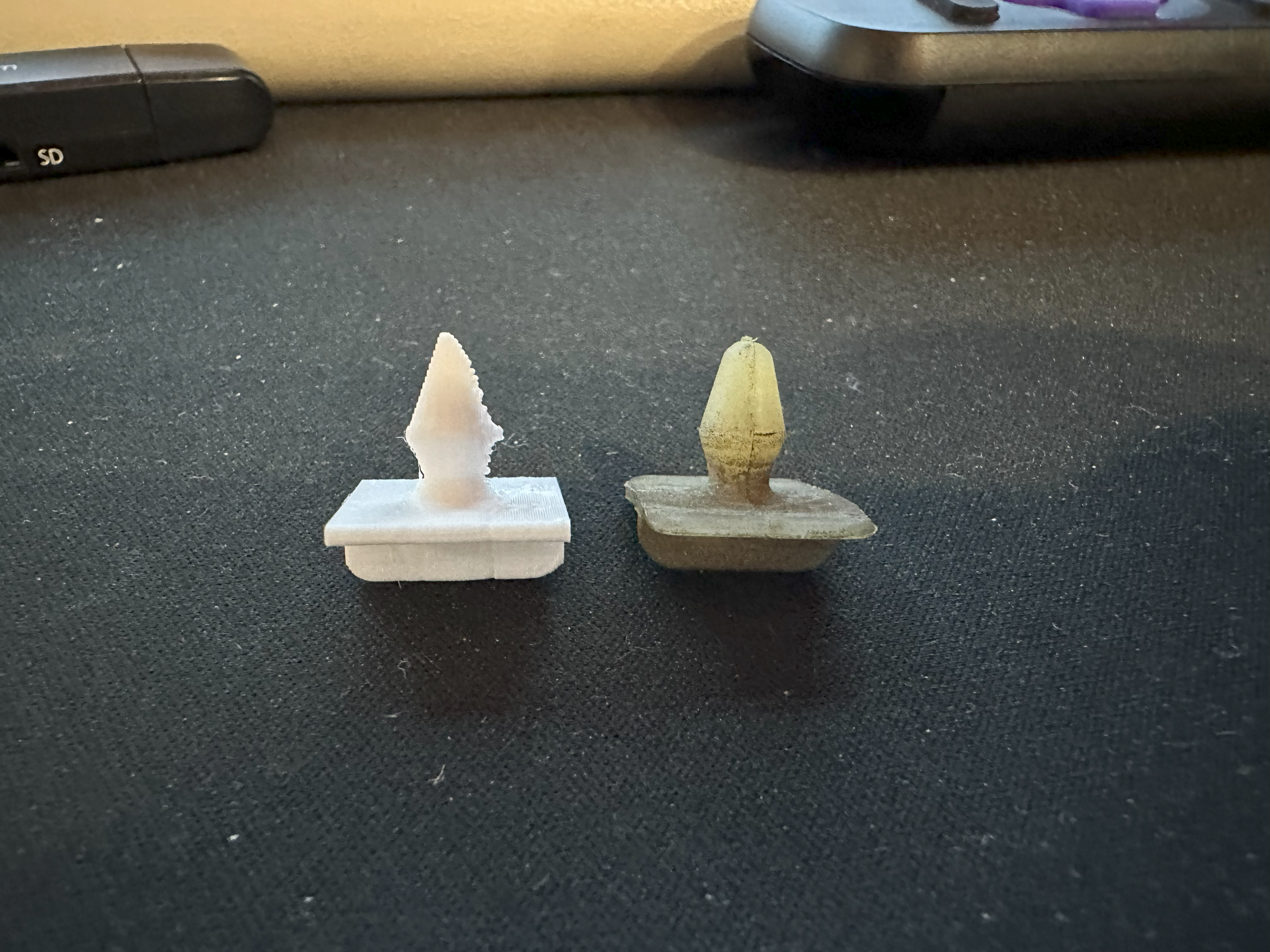 W114/W115 Chrome Clip Fastener - photo 2