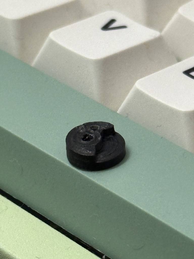 Cooler Master MH751/MH752 Swivel Screw Stopper Replacement Part - photo 3