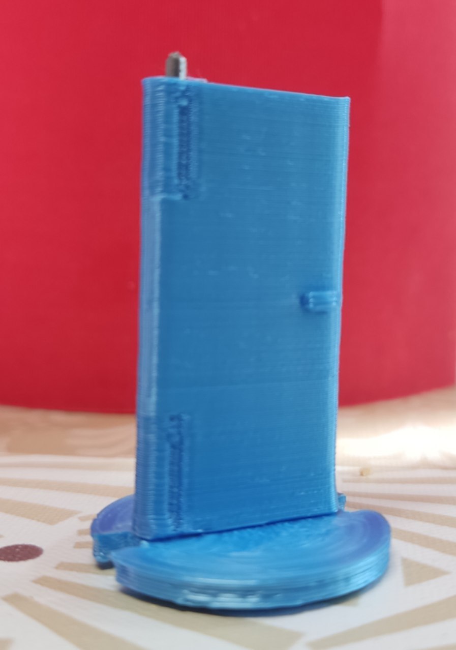 Hinged door for board games - photo 3