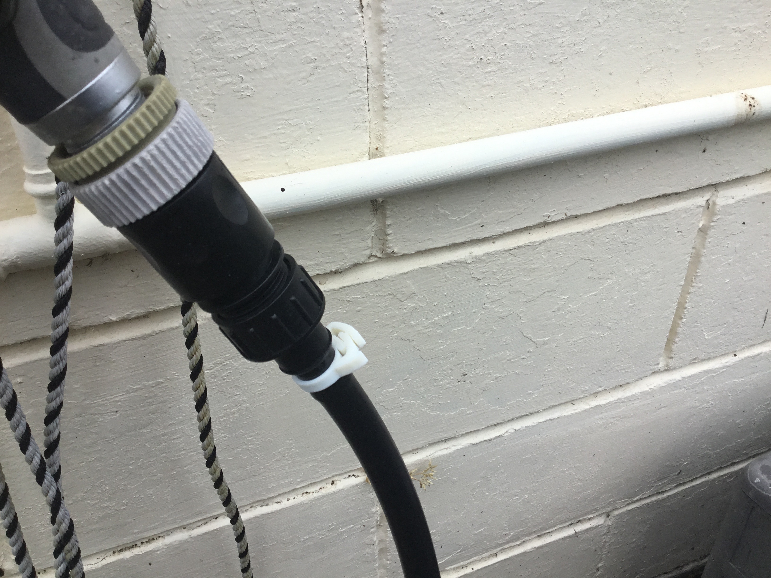 13mm Poly Pipe Clamp (remix) - photo 2
