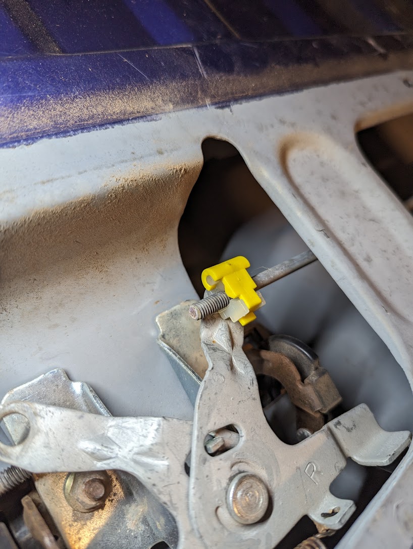 Ford & GM Door & Tailgate Latch Retainer Clip - photo 2