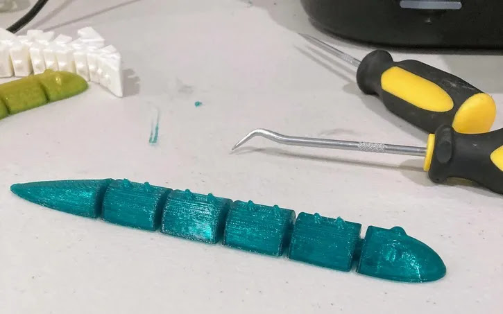 Super Snake fidget toy (original) v2!