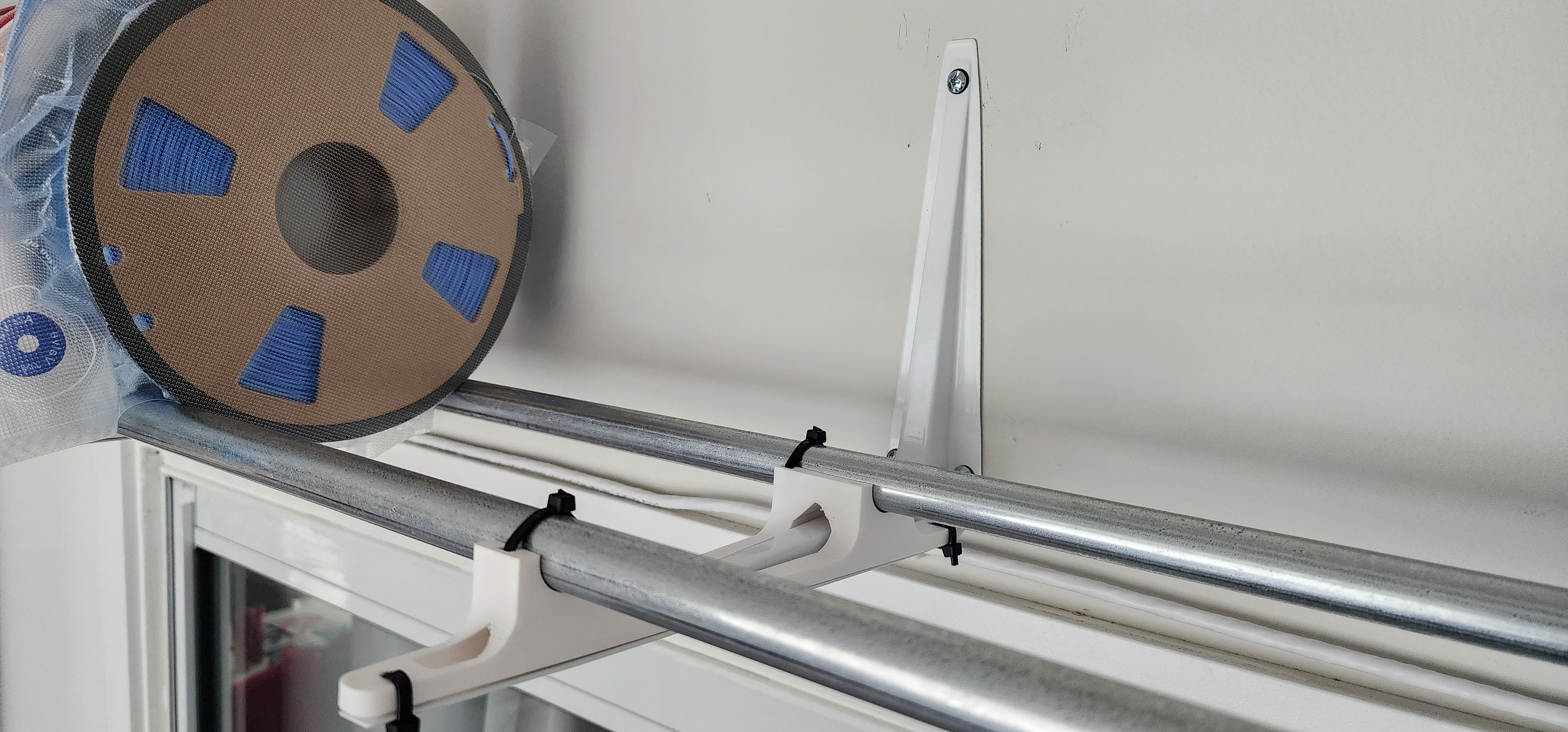 EMT Filament shelf - photo 2