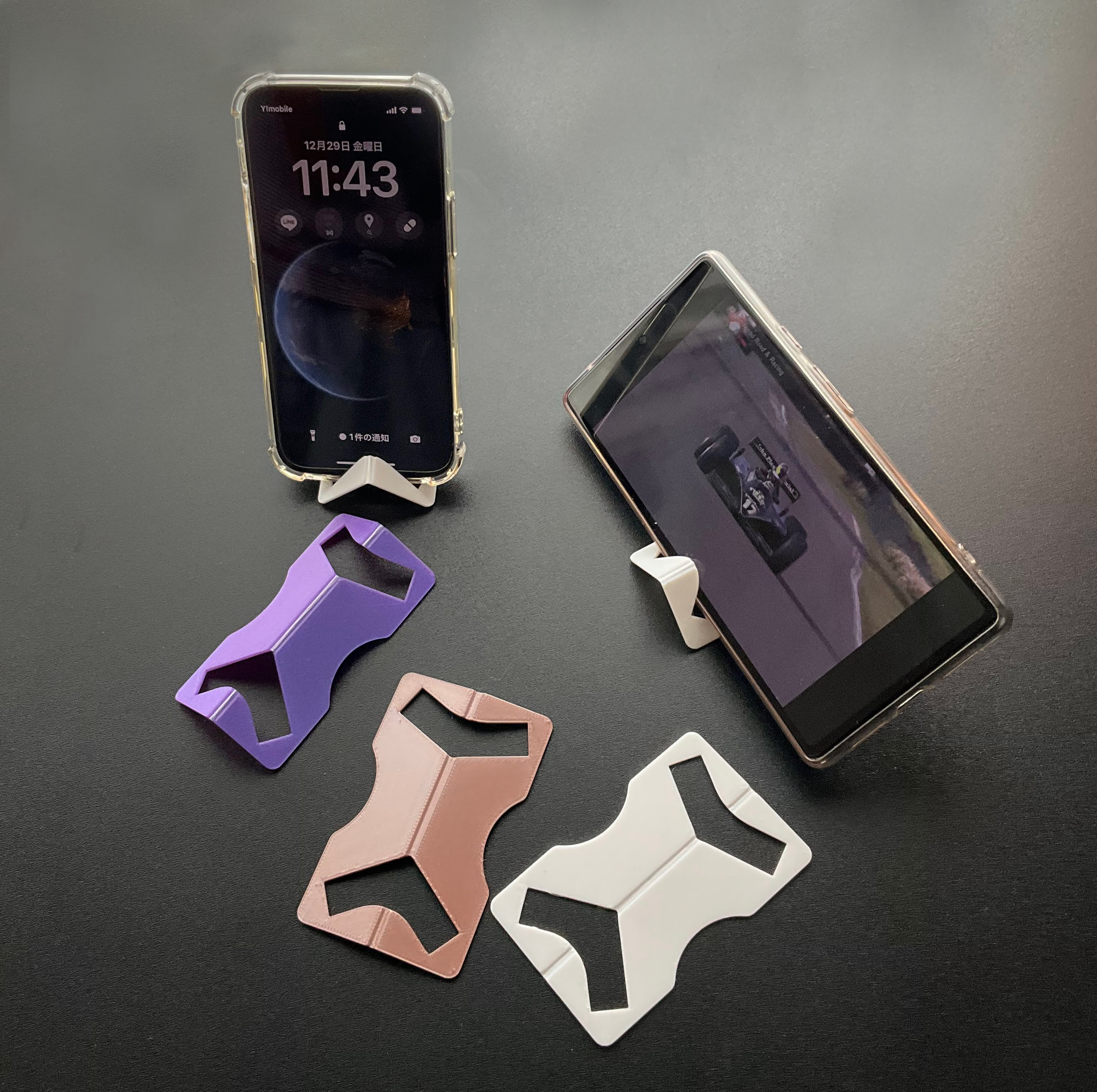 The most simple credit-card sized phone stand - less than 5g of filament - very stable with 2 viewing angles choice - photo 3