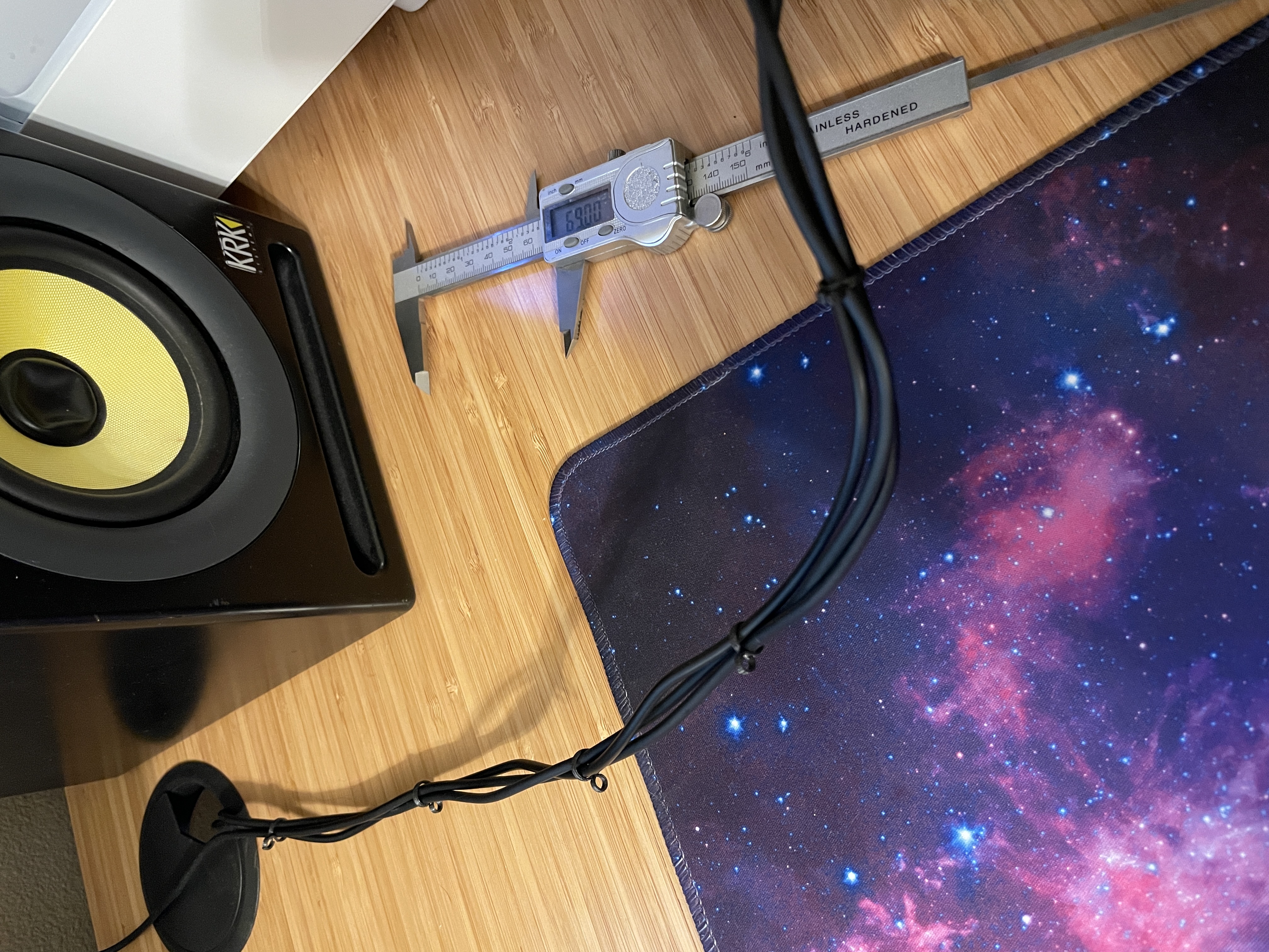 Parametric locking cable management clip - photo 2