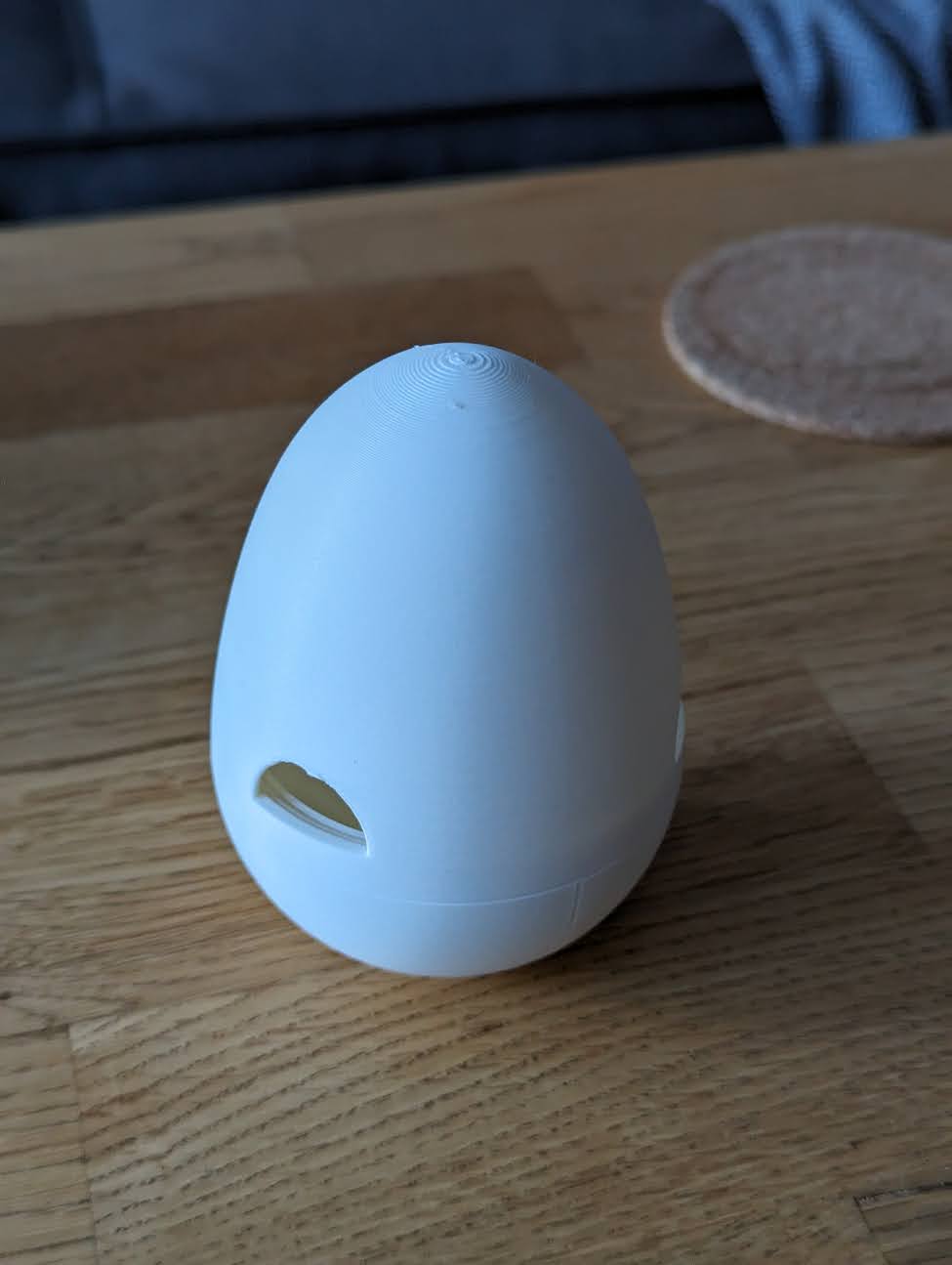 Tumbling Egg - Cat Toy