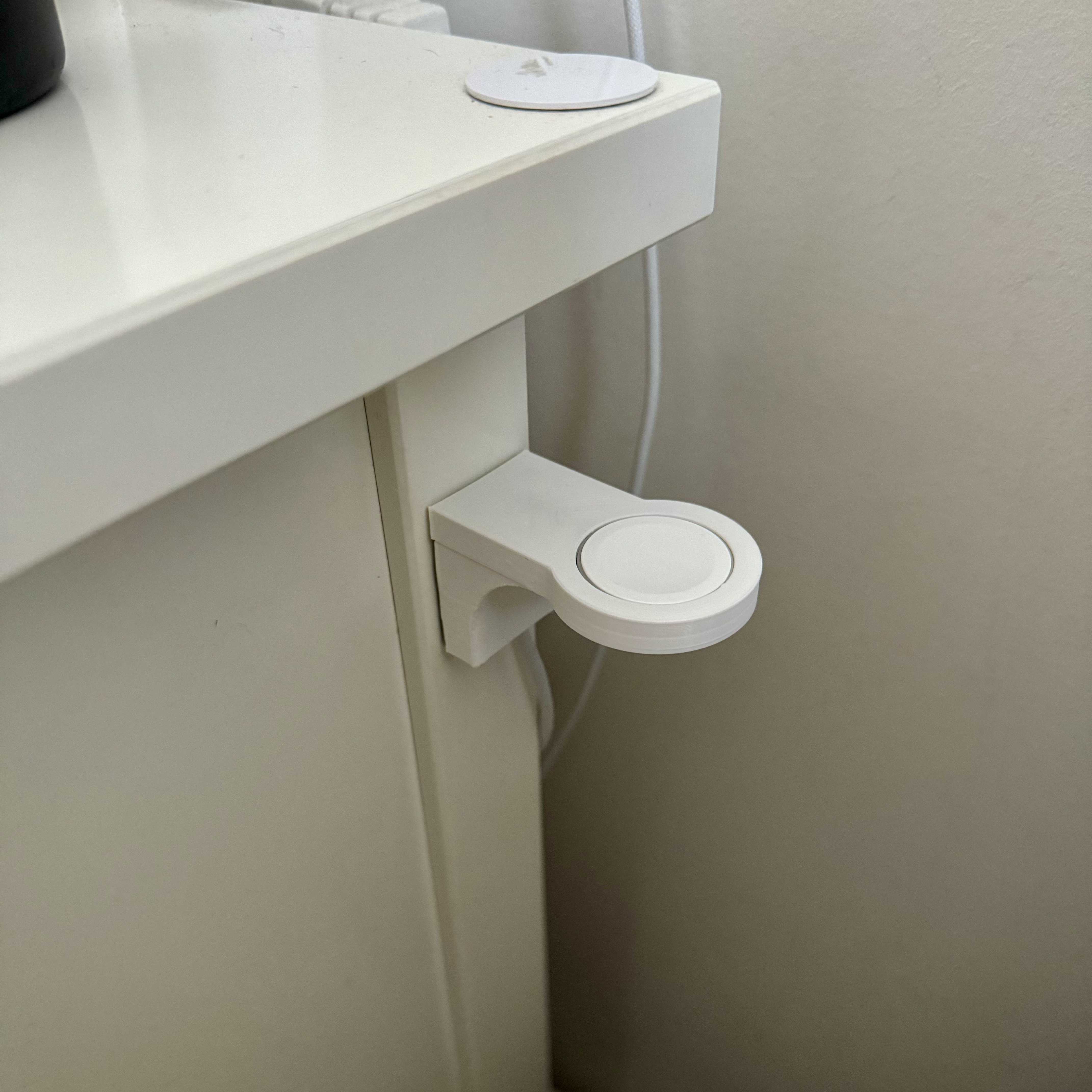 Apple Watch Charger Wall Mount - photo 4