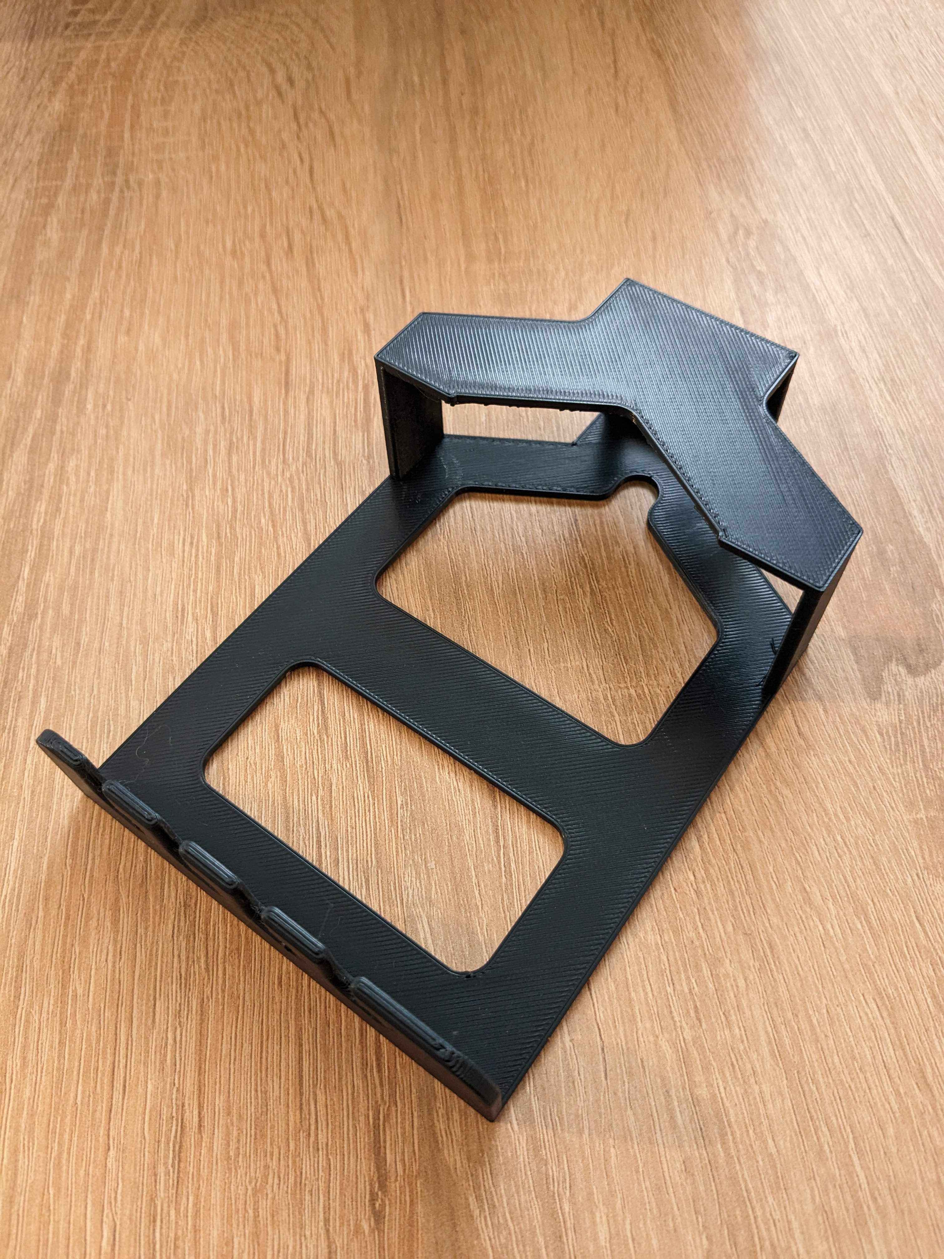 Ugreen Nexode 100W Holder with cable management - photo 2