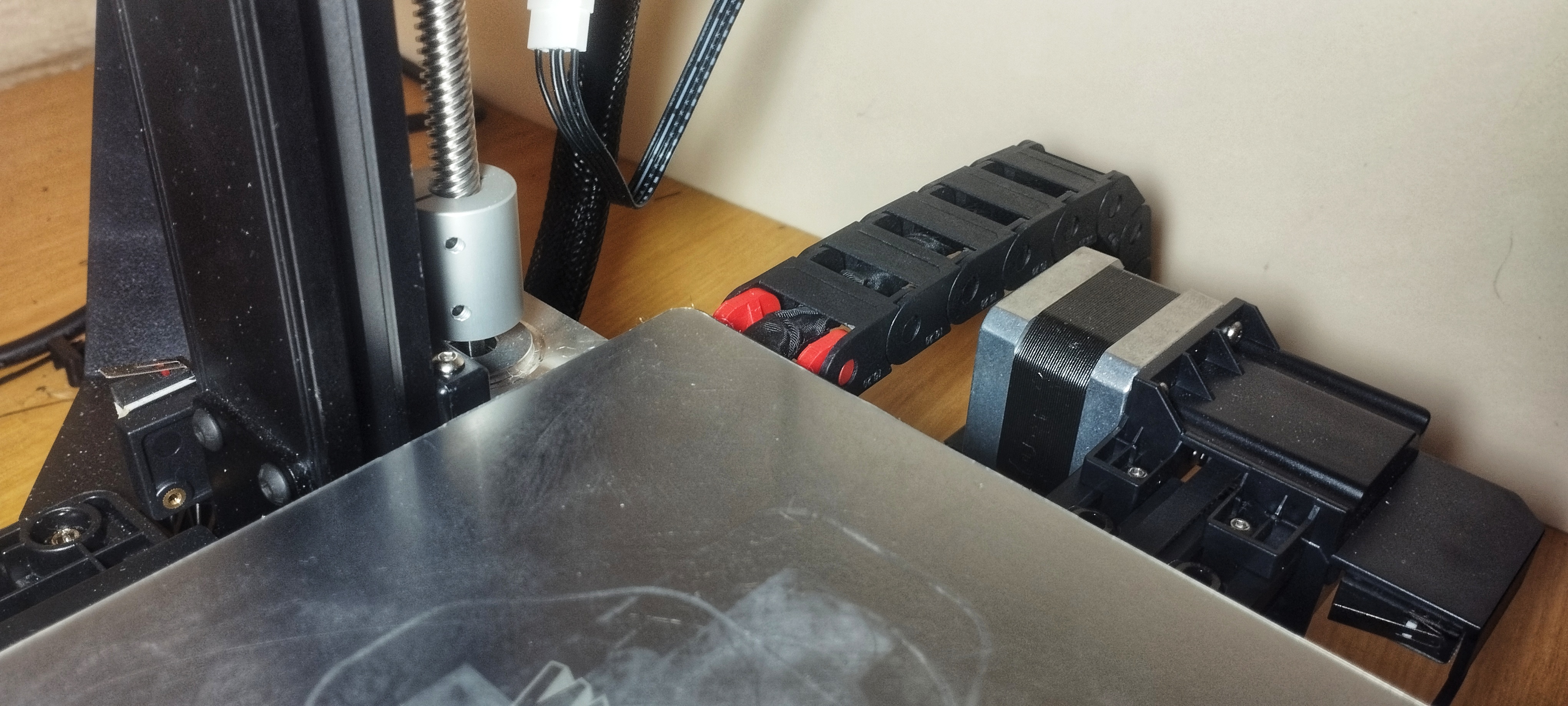 Ender 3 Cable Chain Heat Bed Bracket - photo 3