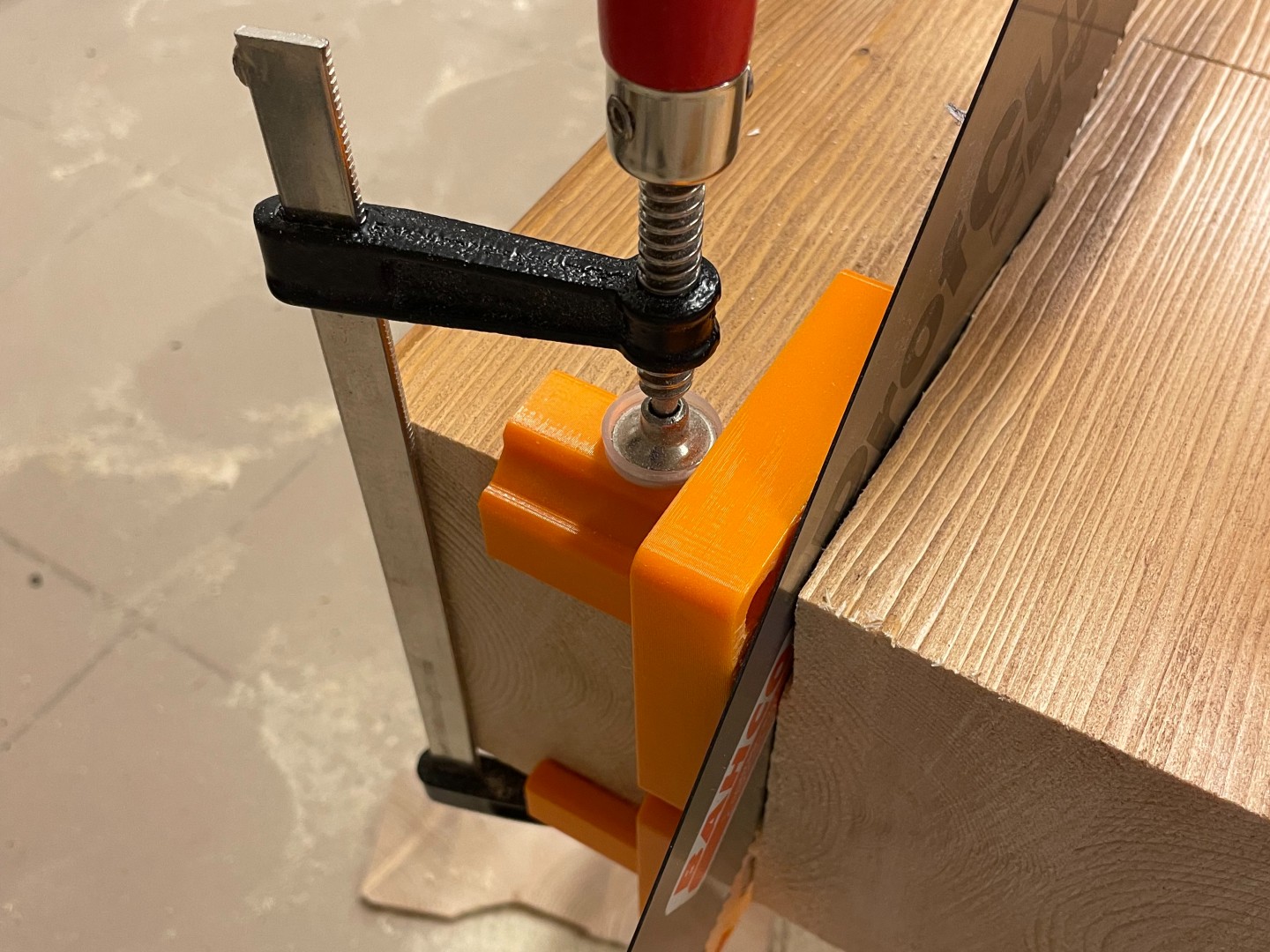 Corner saw cut guide / Clamp - photo 3