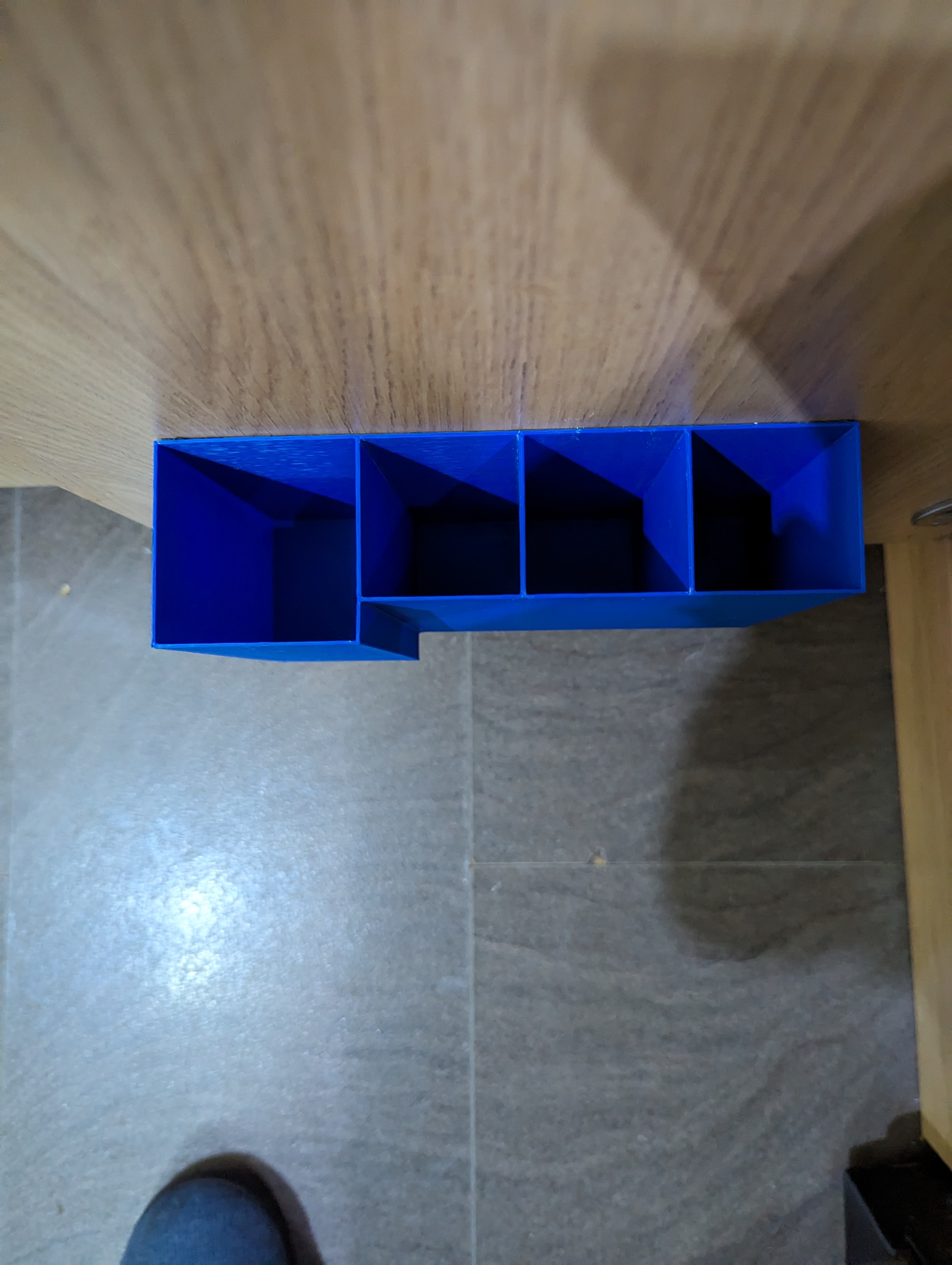 ClingFilm/Baking Paper/Foil Cupboard Door Holder