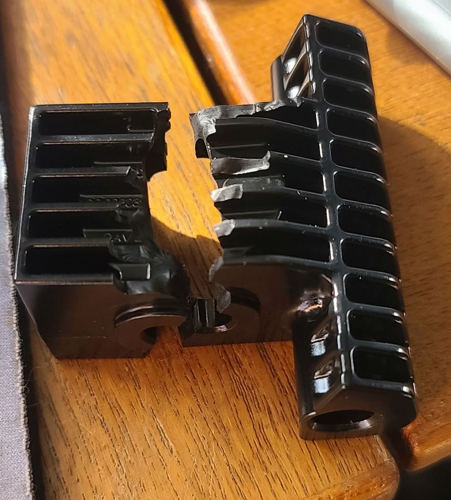 La-Z Boy Recliner Footrest Part - photo 2