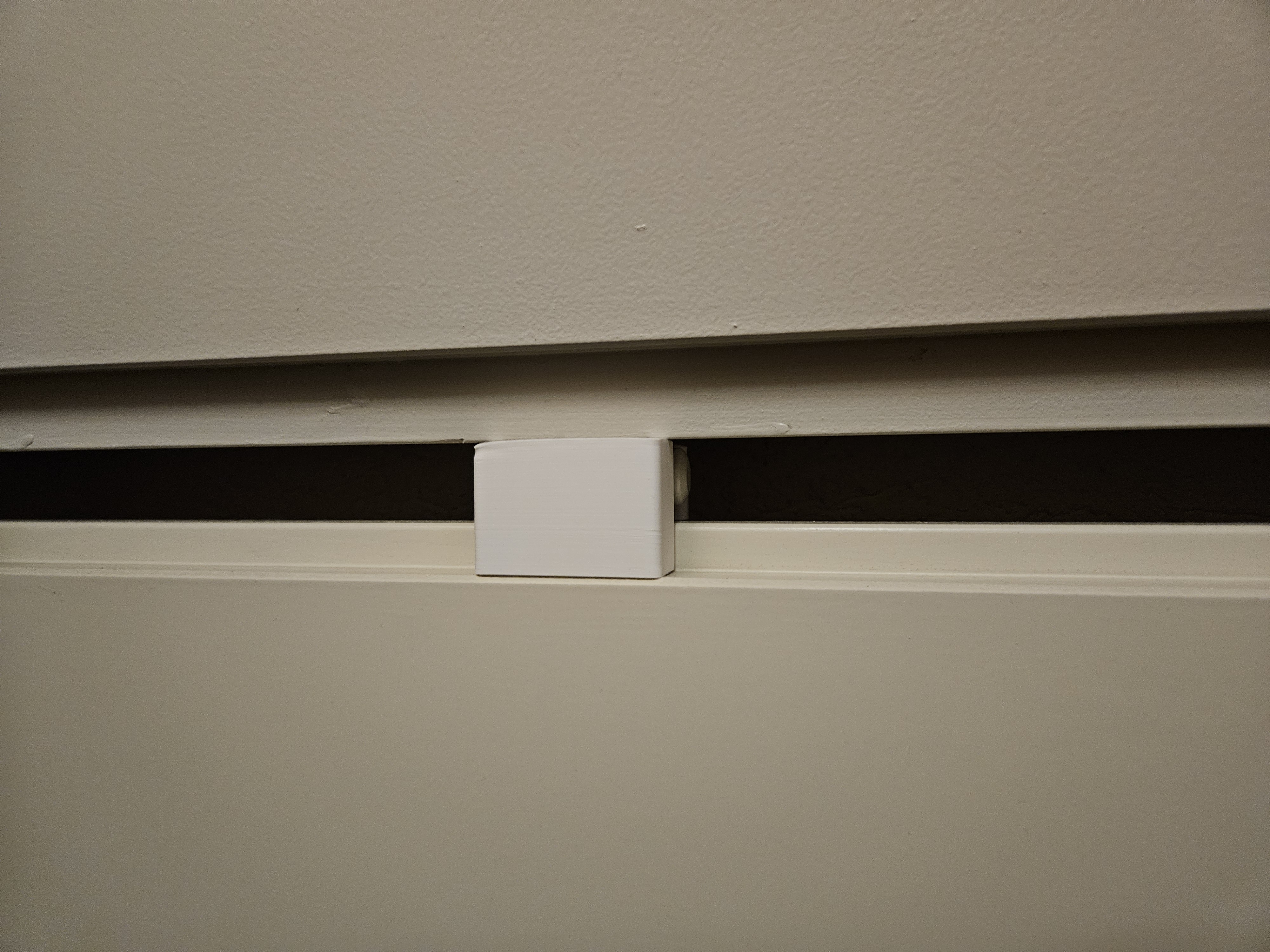 door lock - photo 2
