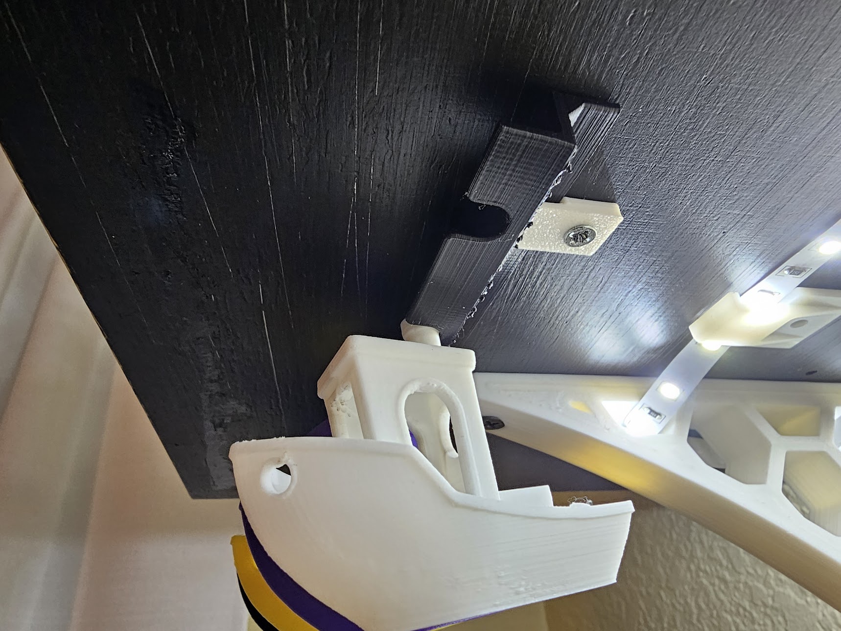 Screw in Clip - photo 3
