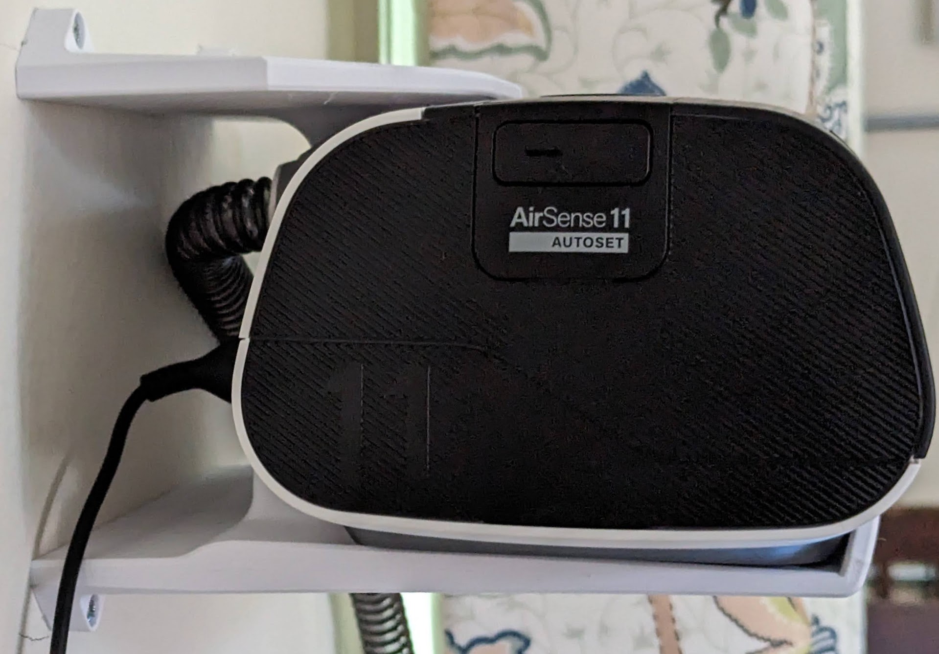 Wall Mount for AirSense 11 CPAP Machine - photo 3