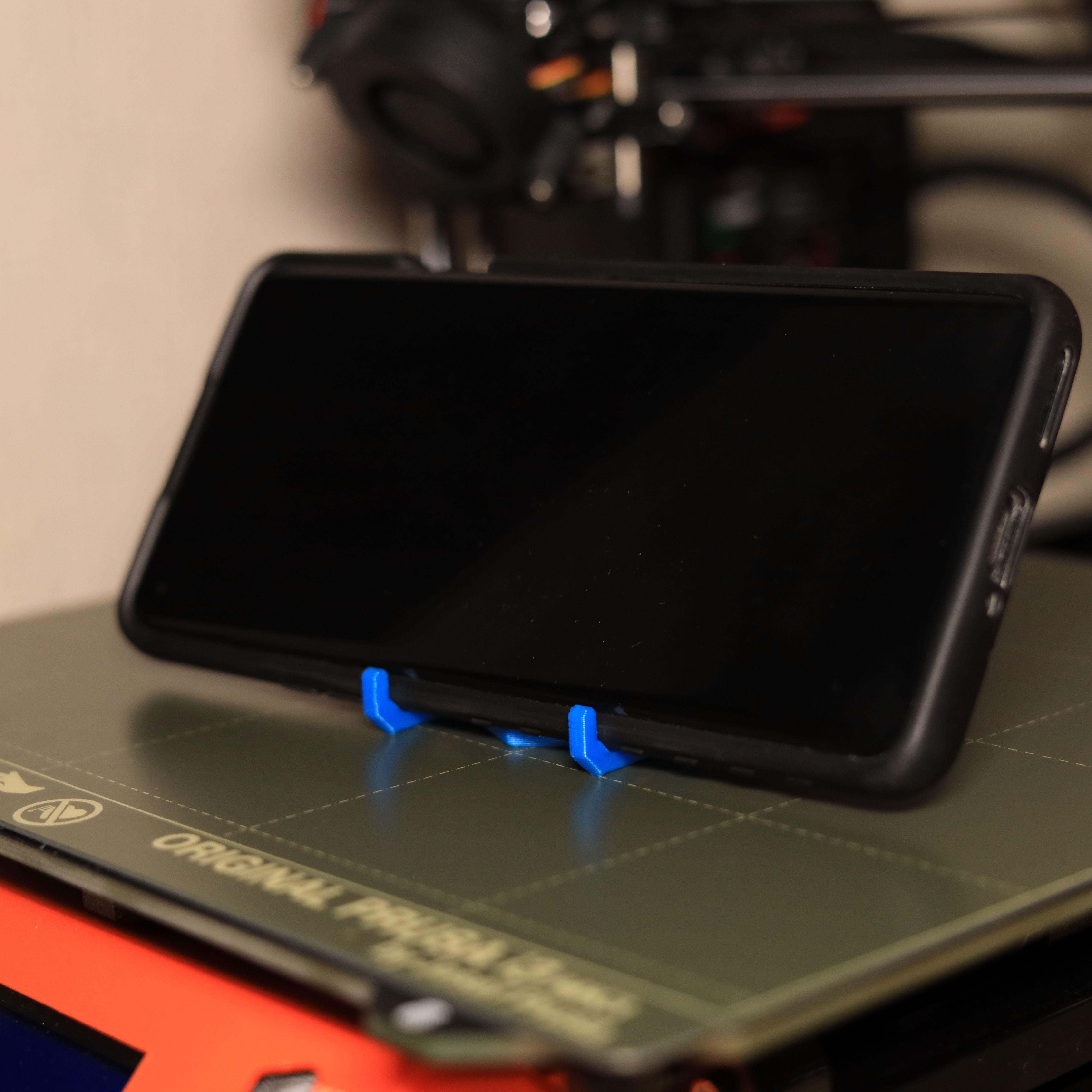 A Phone Stand in 21 Minutes (Hexagon Edition) - photo 3