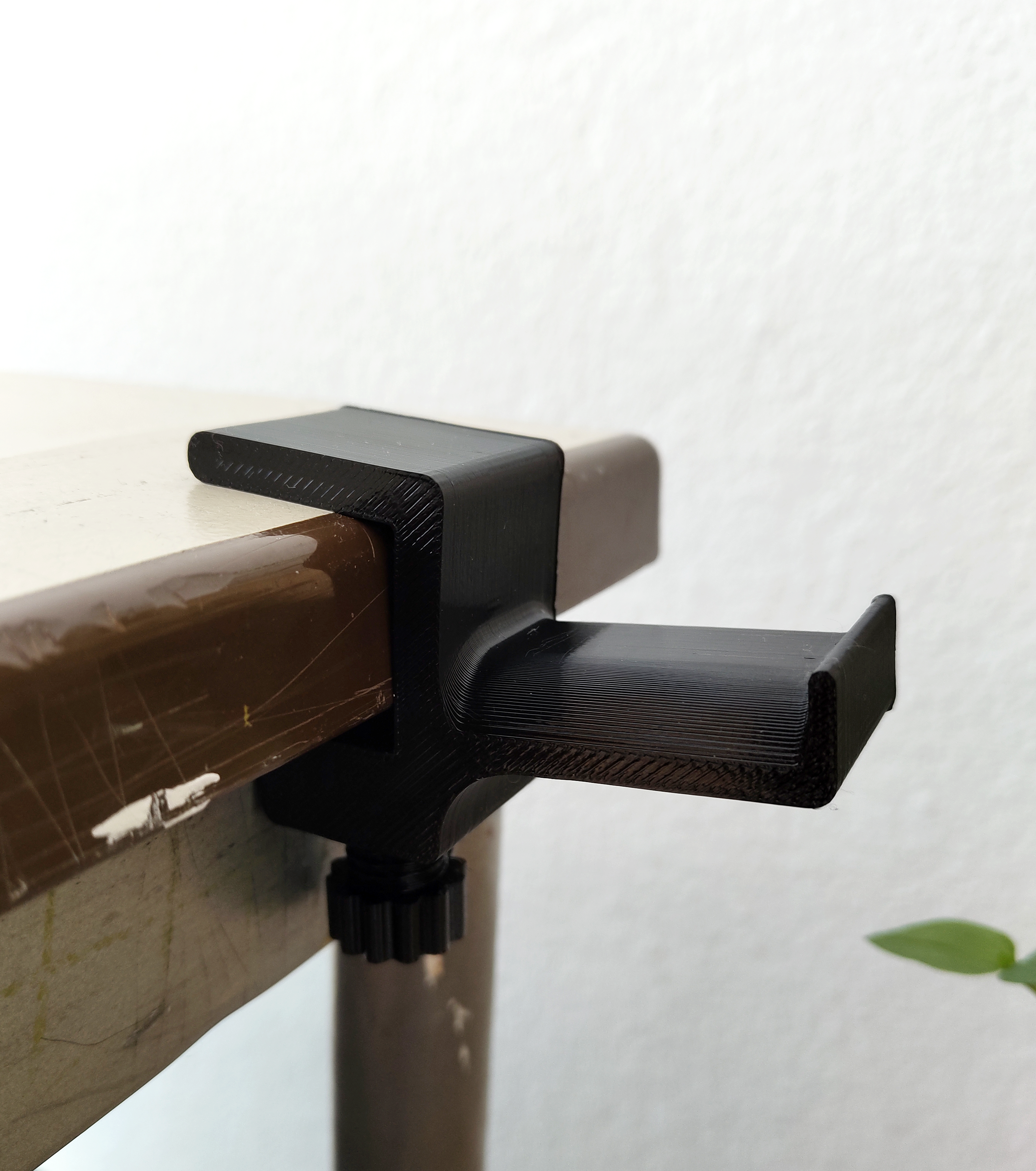 Headphone Clamp/Holder
