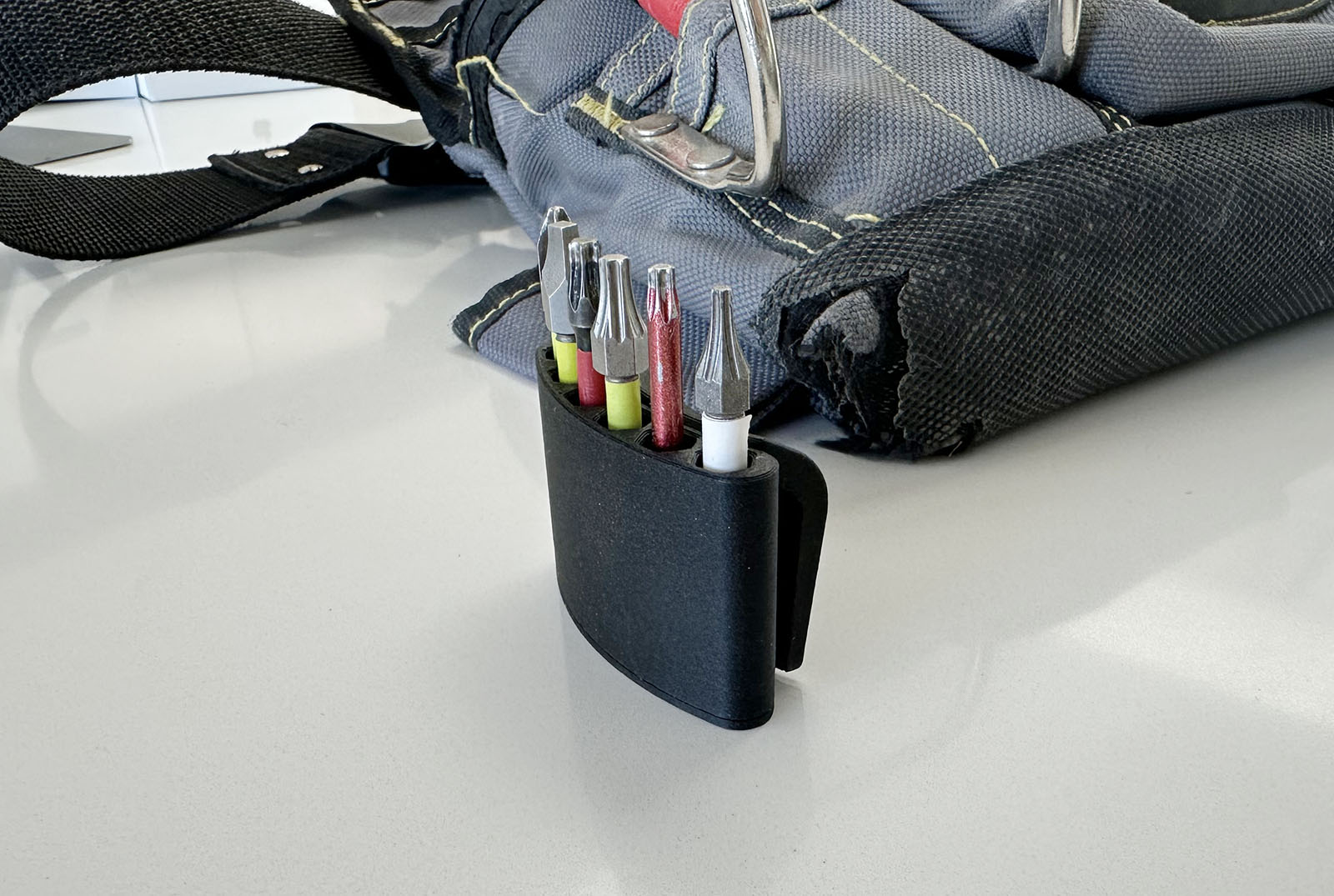 Tool belt driver bit holder (magnetic) - photo 3