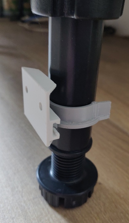 Hook-clip for kitchen cabinet baseboard - photo 2