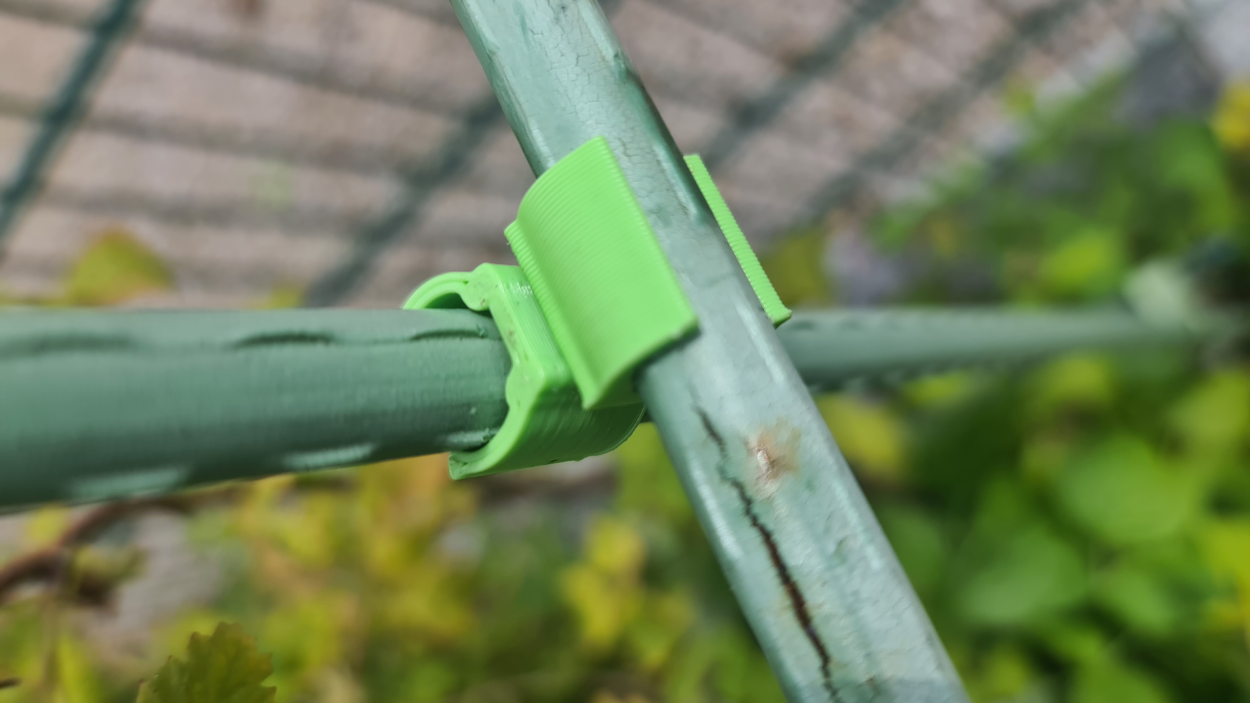 Garden Clip for framing (trellis) - photo 2