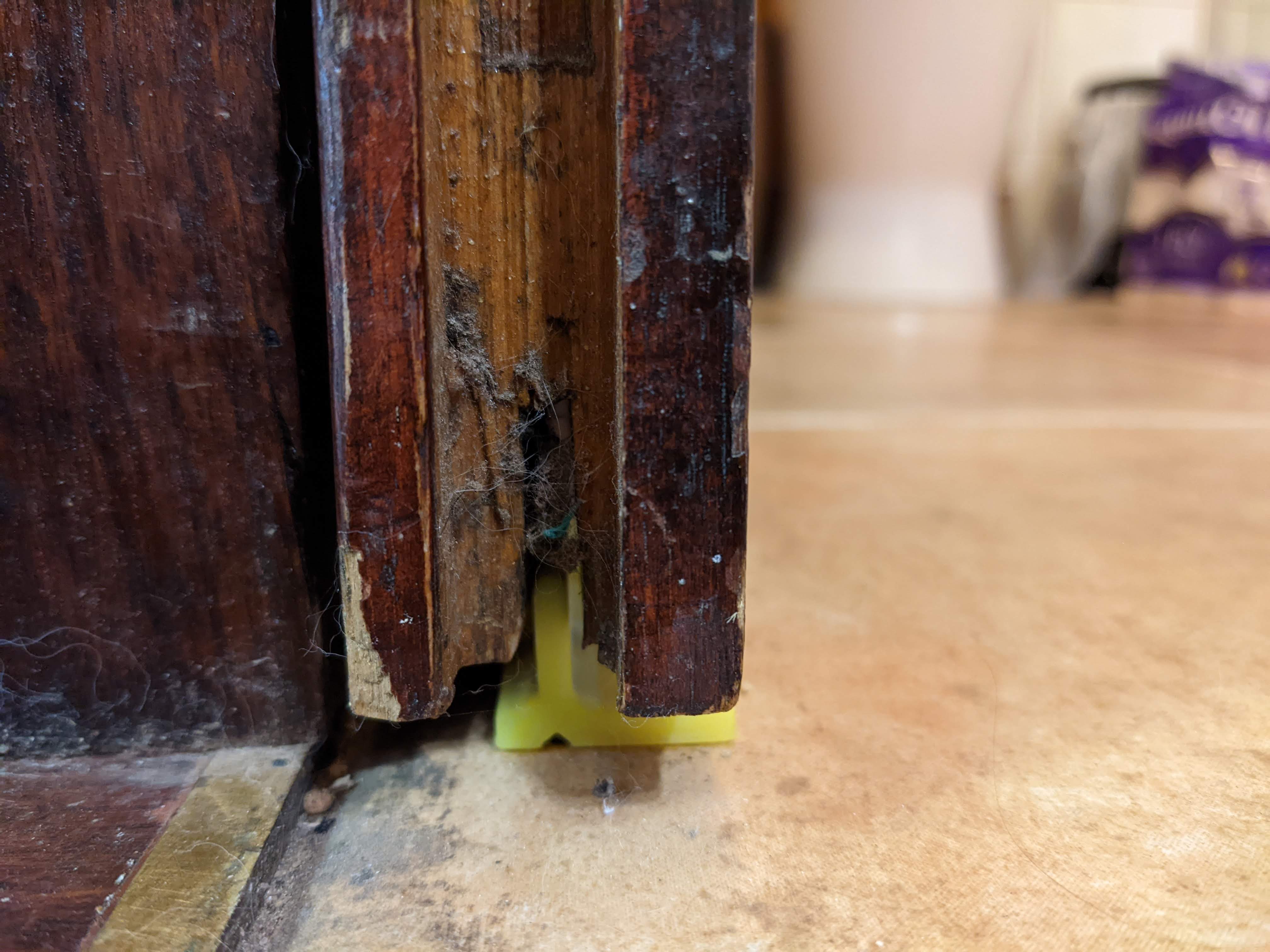 Sliding Door guide - photo 4