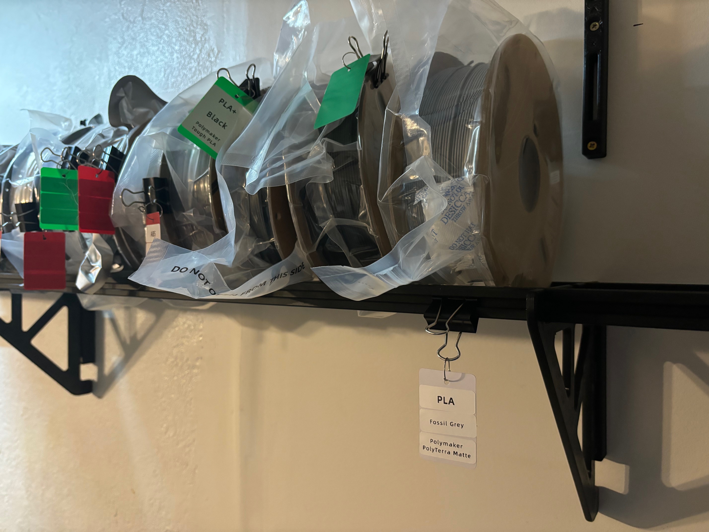 Filament Shelf - 2020 Aluminum Extrusion loosely based on RepRack - photo 2
