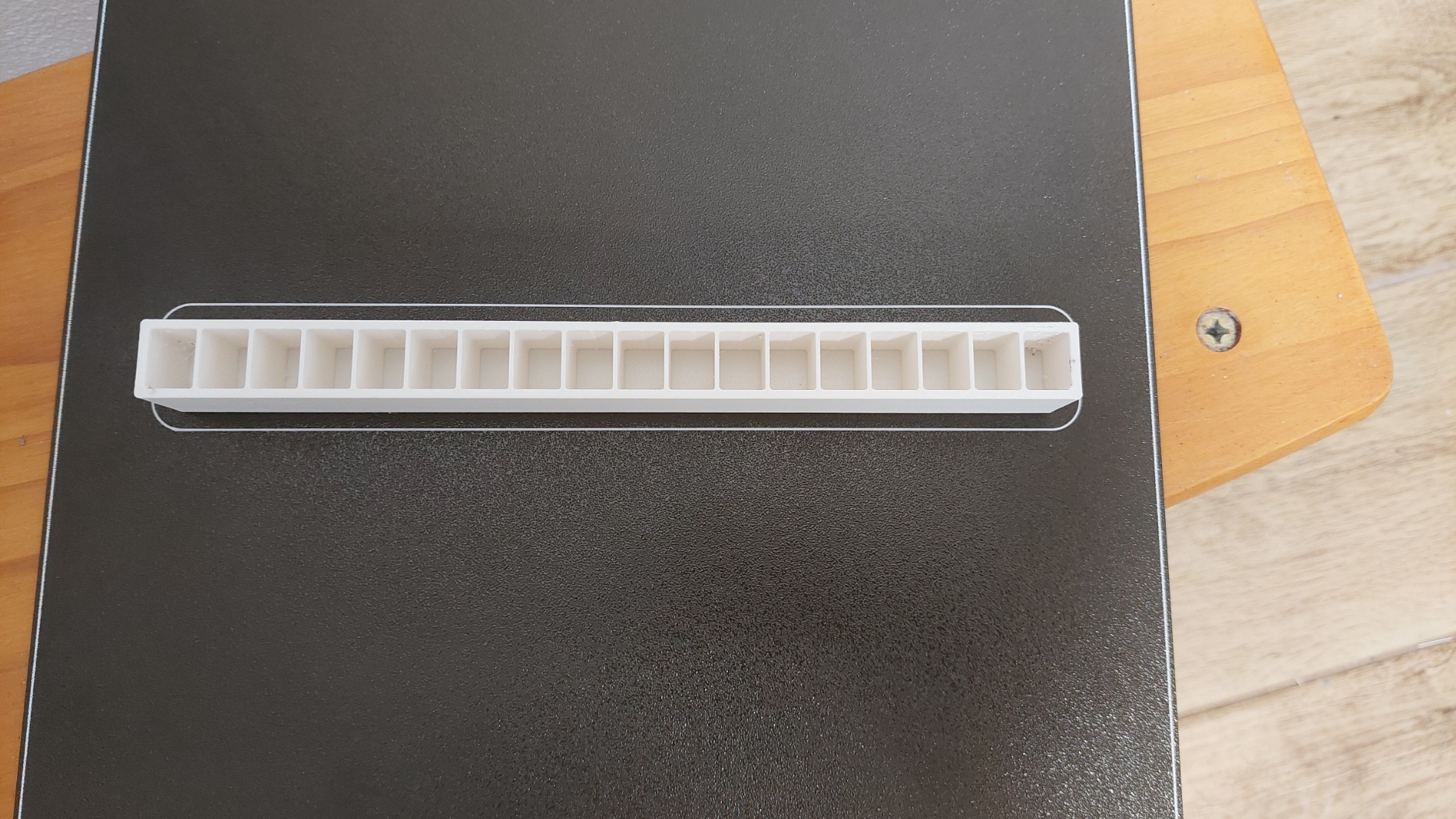 clip holder - photo 4