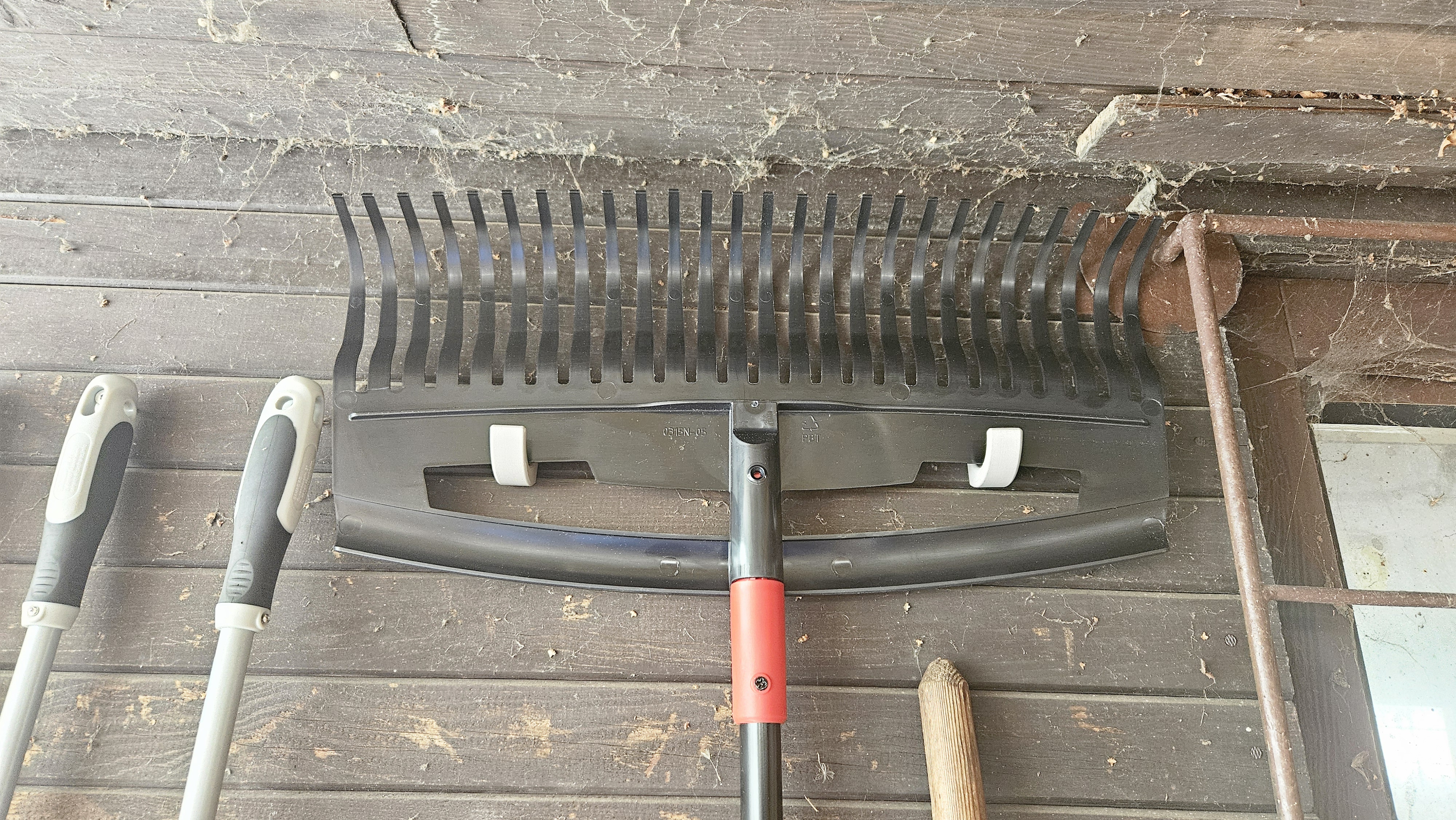 Garden tools wall hook - photo 2