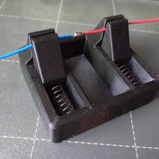 Clamp holder for soldering