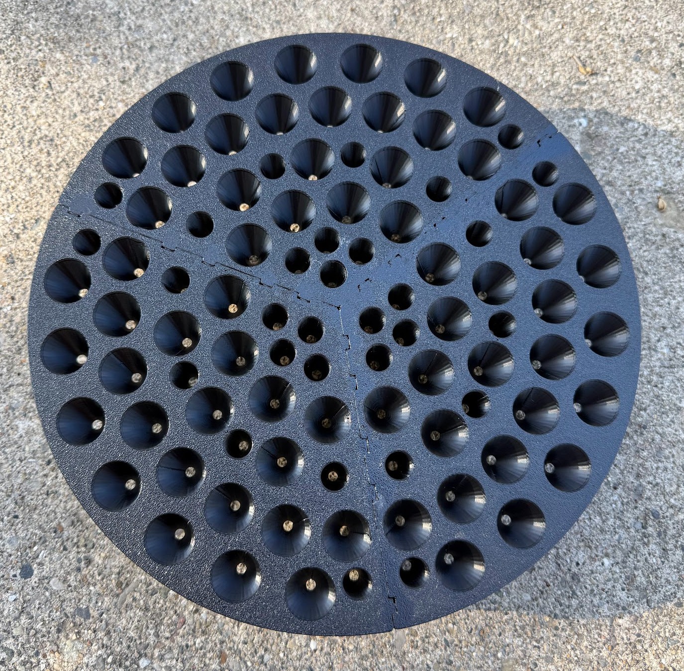 Car Wash Grit Guard for 5 gallon bucket with center foot