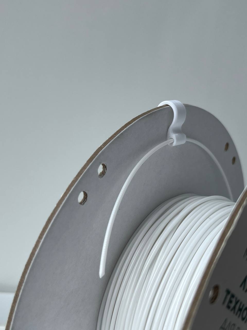 Two-side universal filament clip - photo 3