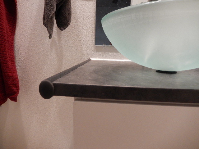 bathroom / kitchen counter end cap - photo 2