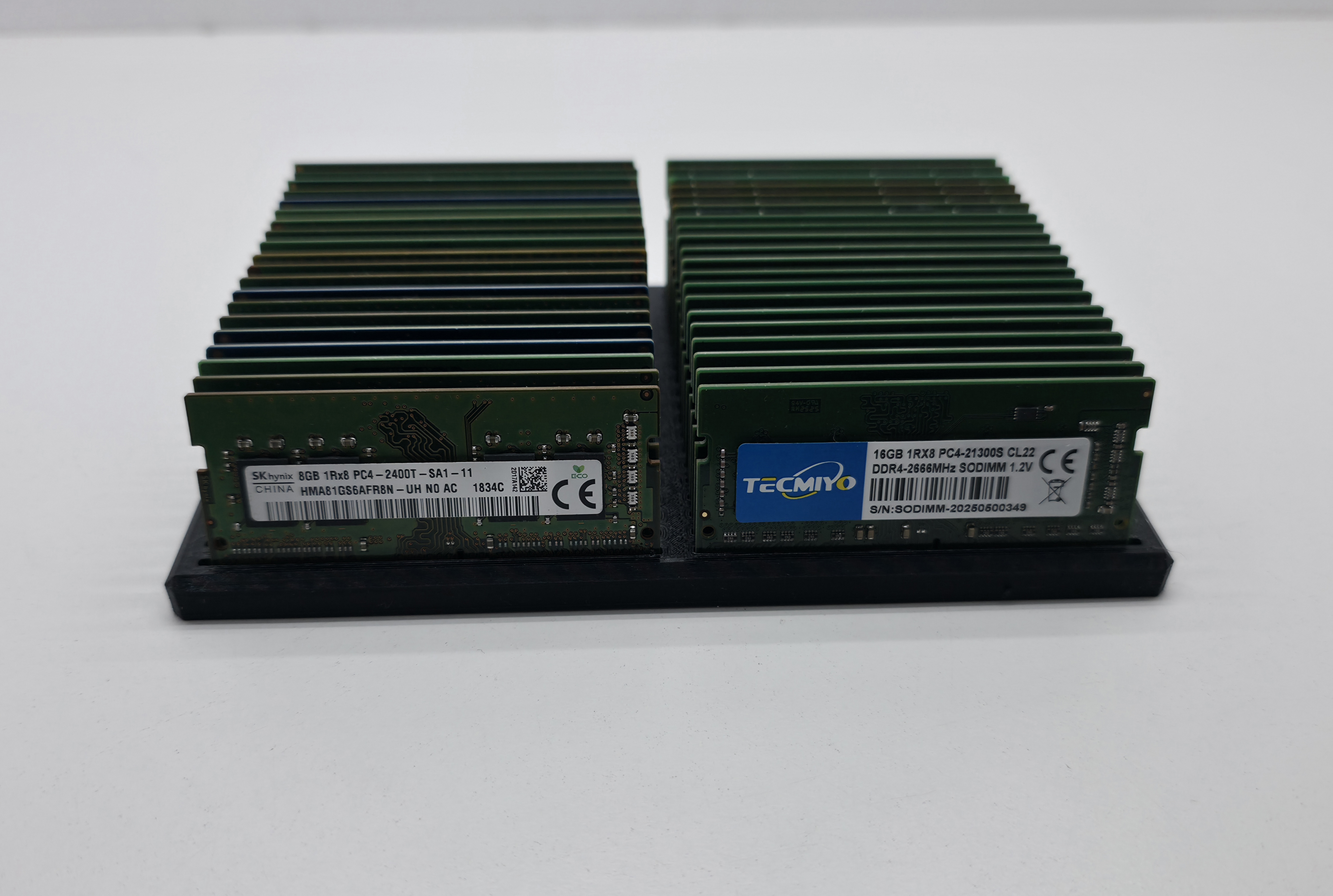 40pcs Laptop DDR4 RAM holder tray organizer - photo 3