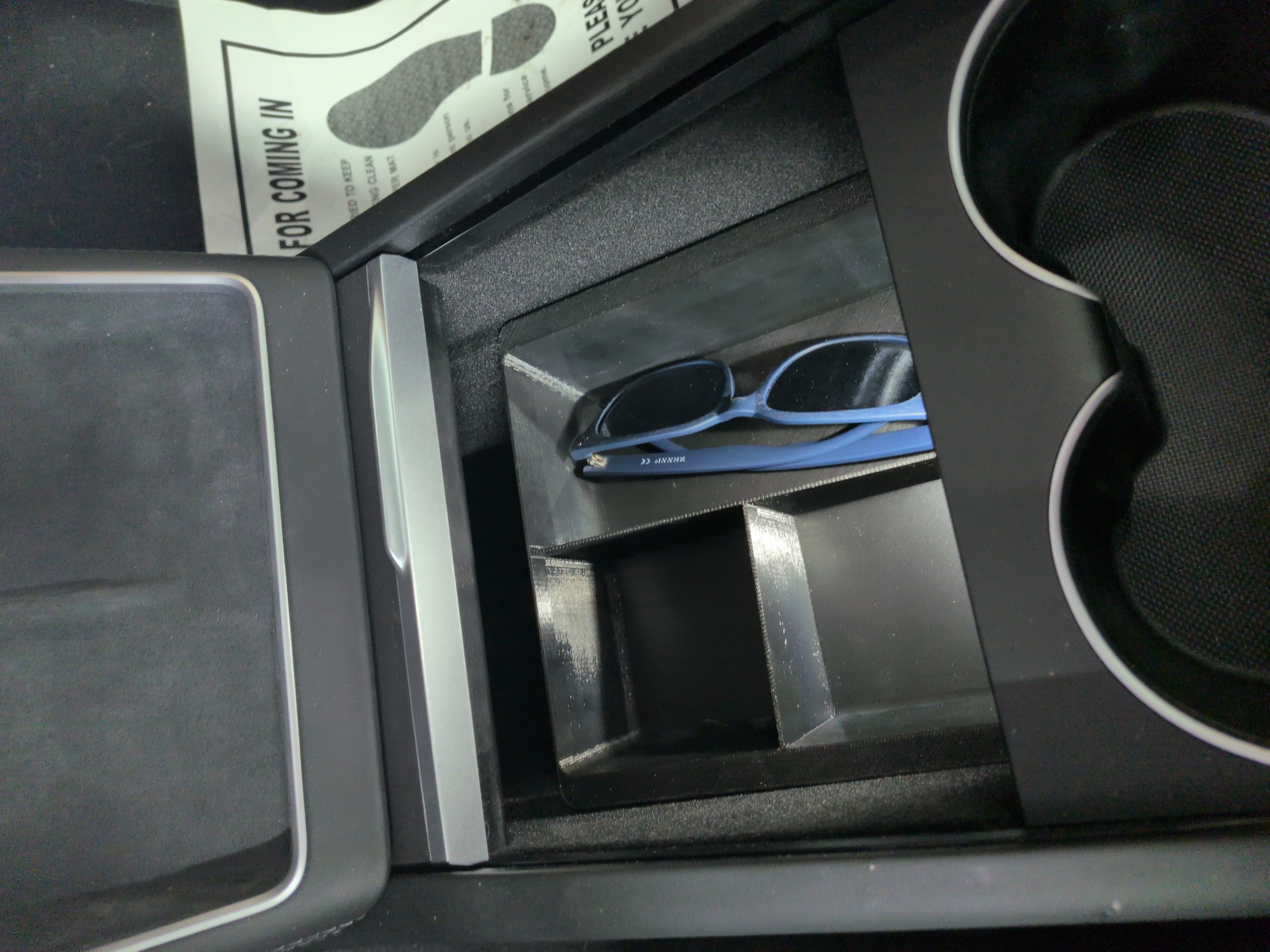 Tesla Model 3/Y 2024-2026 Center Console Tray - photo 2